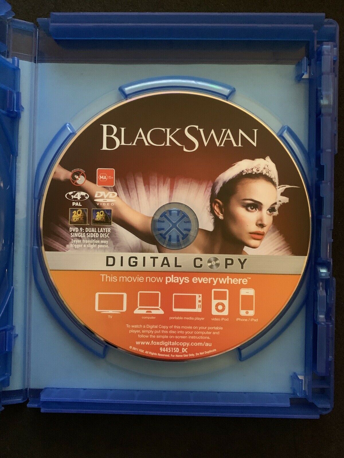Black Swan (Blu-ray, 2010, 2-Disc Set) Natalie Portman, Mila Kunis - Region B