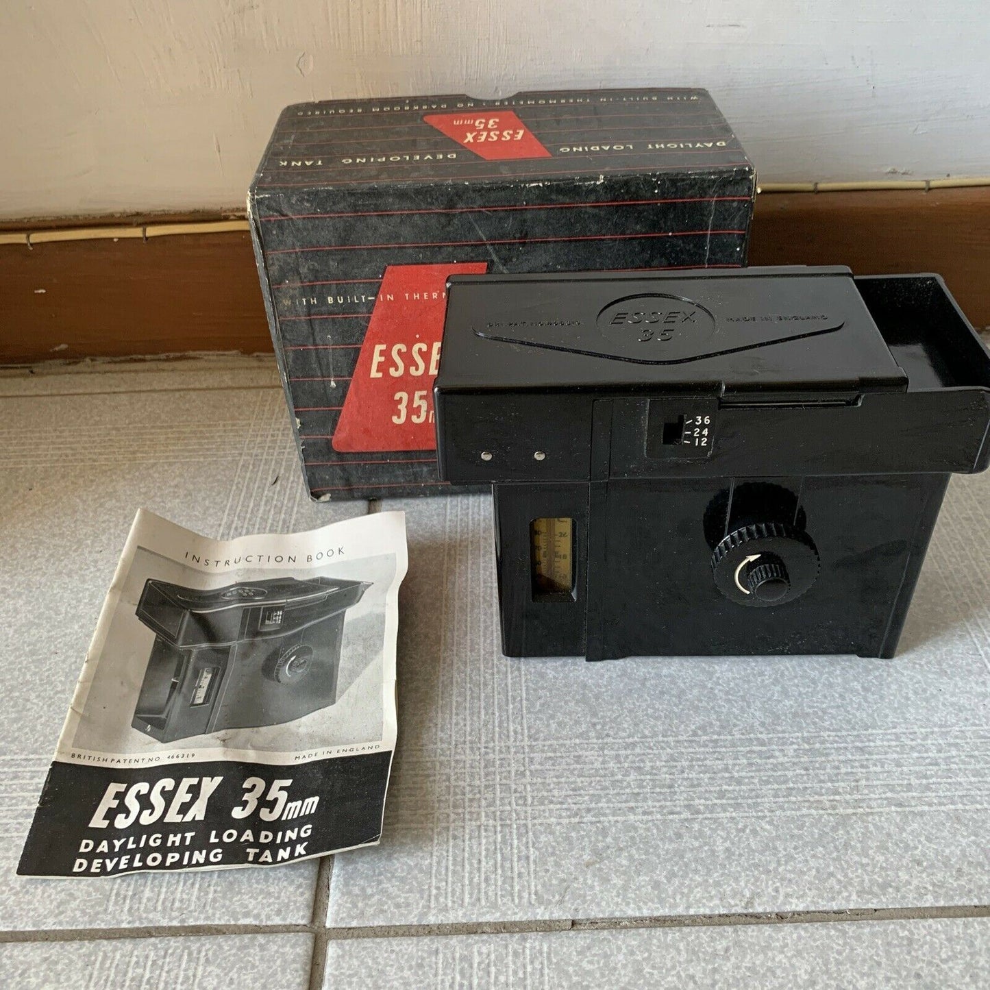 Vintage Essex 35mm Daylight Loading Developing Tank - No Darkroom required