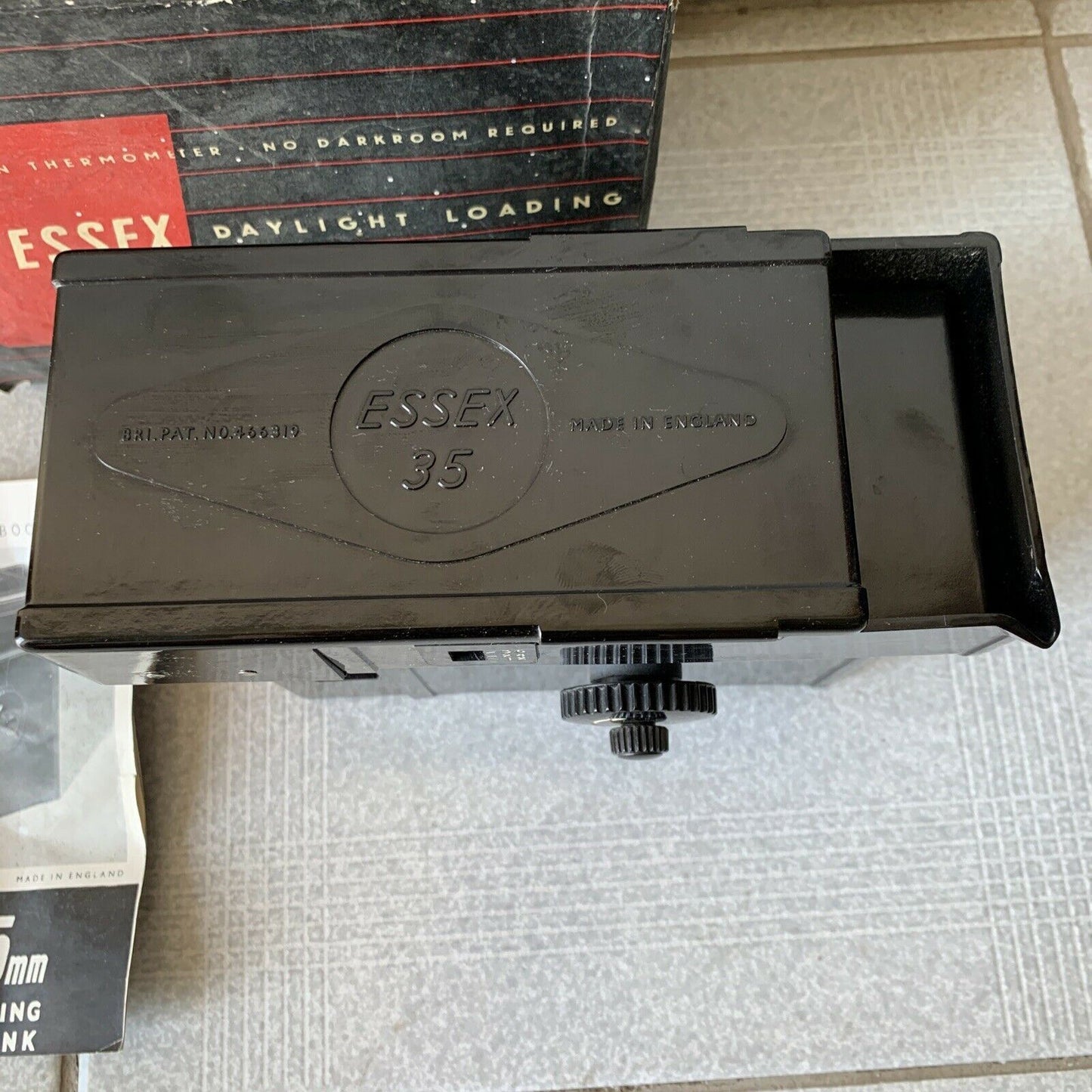 Vintage Essex 35mm Daylight Loading Developing Tank - No Darkroom required