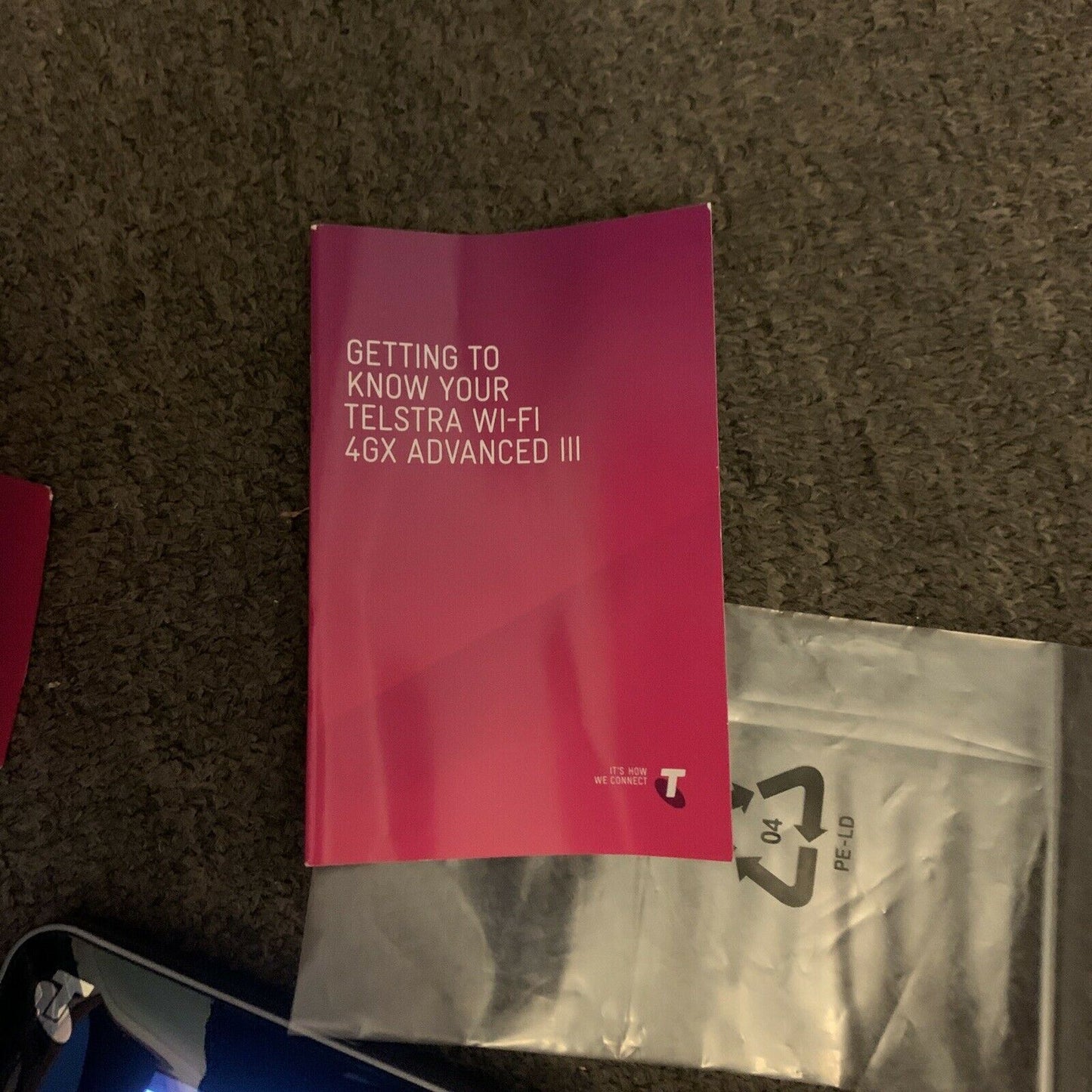 Telstra Netgear Aircard AC810S 4GX Advanced III Mobile WIFI Modem Telstra Locked