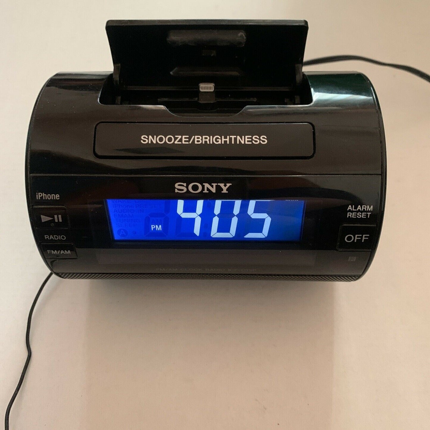 Sony ICF-C11iP AM/FM Clock Radio With iPhone Lightning Port