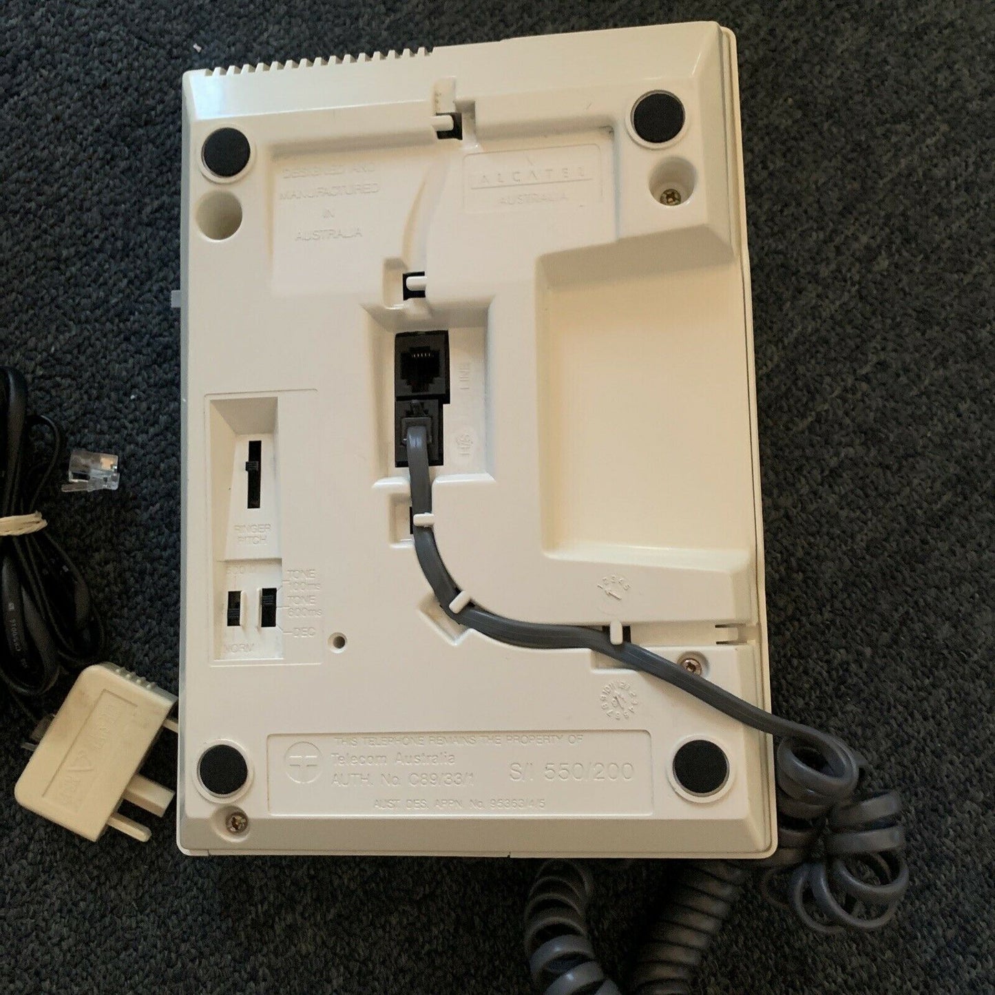 Telecom Touchfone SI 550/200 Push Button Wired Telephone