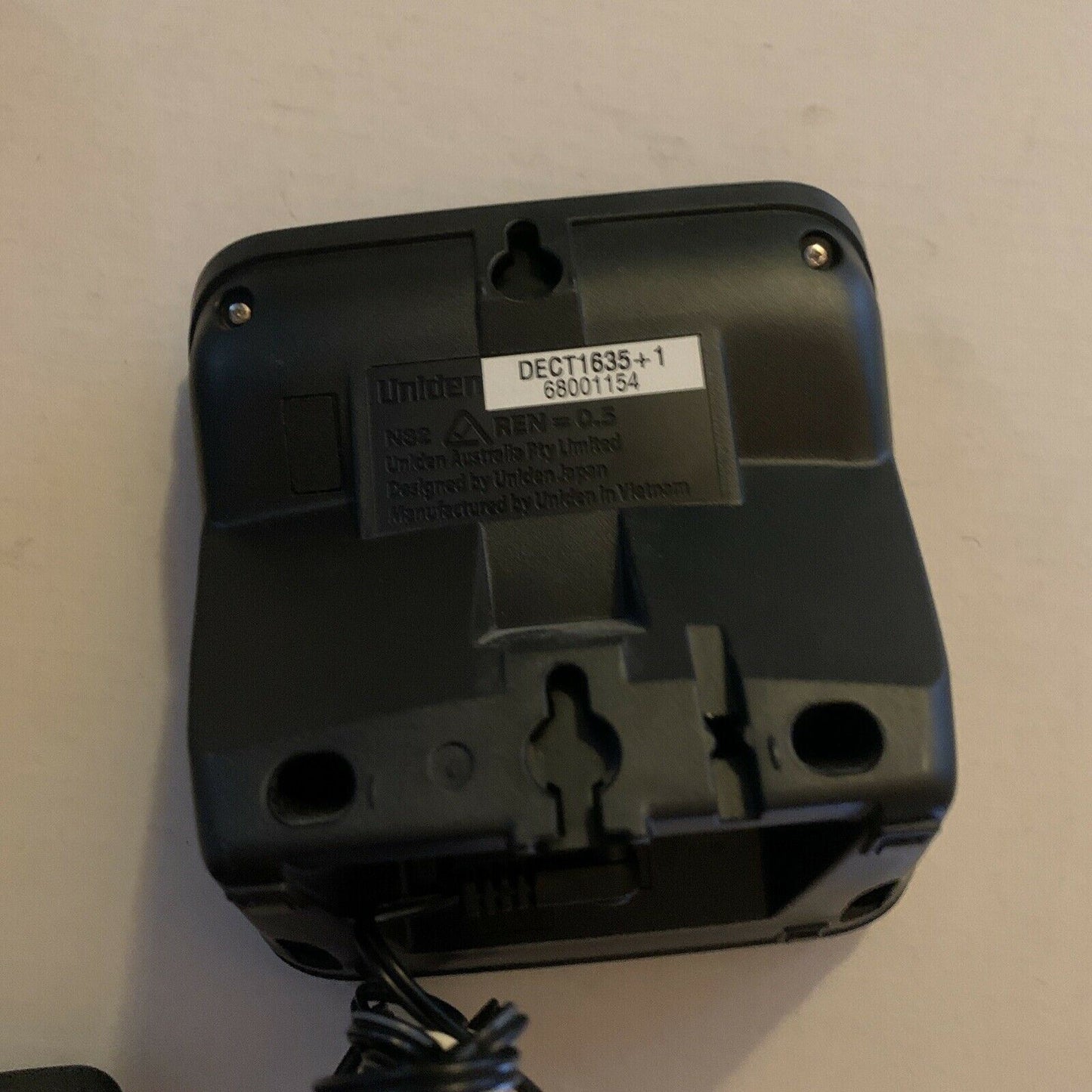 Uniden DECT1635+1 DECT 6.0 Digital Answering Machine With 1 Handset