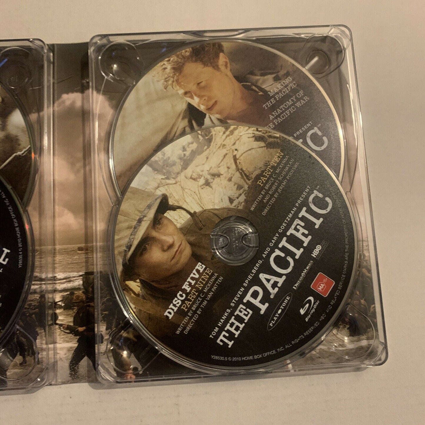 Band Of Brothers / The Pacific (Bluray, 2010, 13-Disc) Region B