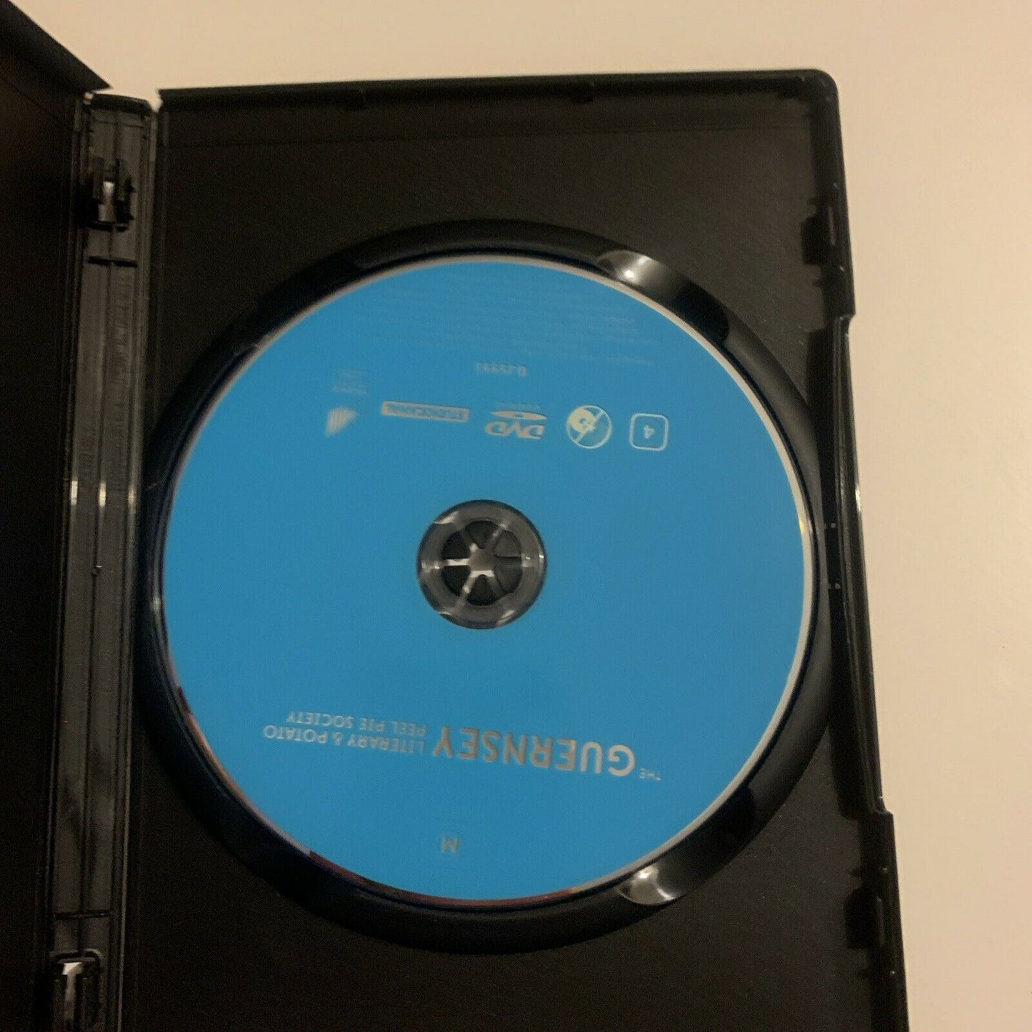 The Guernsey Literary And Potato Peel Society (DVD, 2018) Lily James Region 4