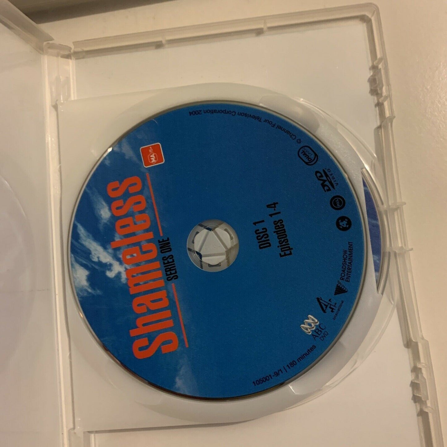 Shameless - UK Version: Series 1,2,3 (DVD, 2010, 6-Disc) Region 4