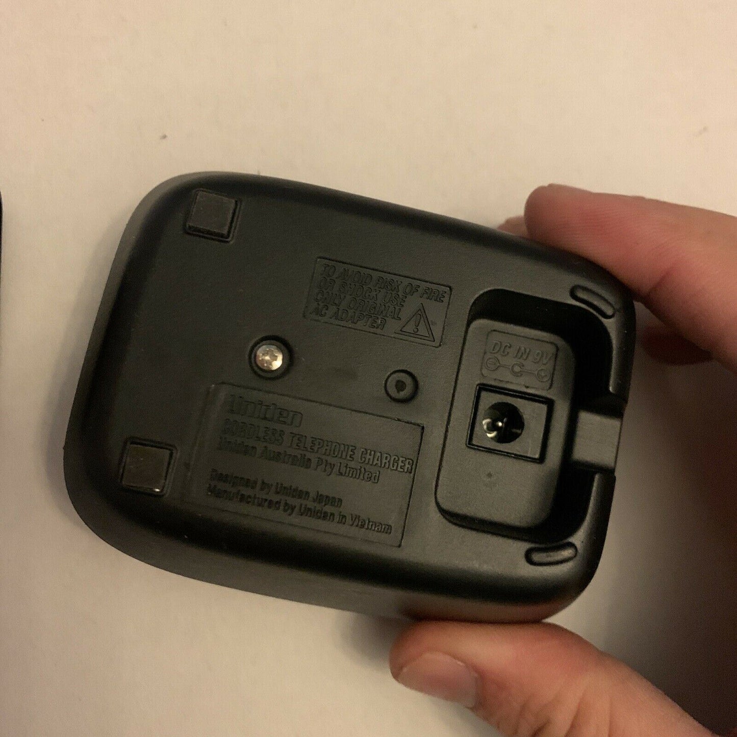 Uniden Cordless Telephone Charger & AAD-600S(R) AC Adapter