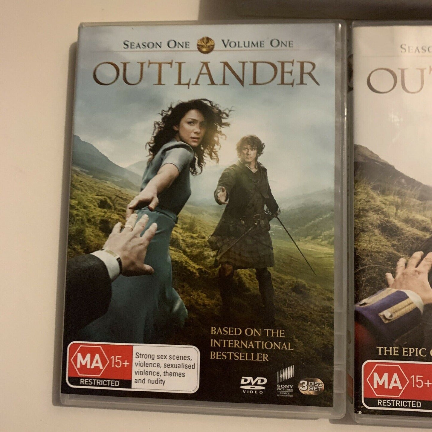 Outlander : Season 1 (DVD, 2015, 6-Disc Set) Region 4&2