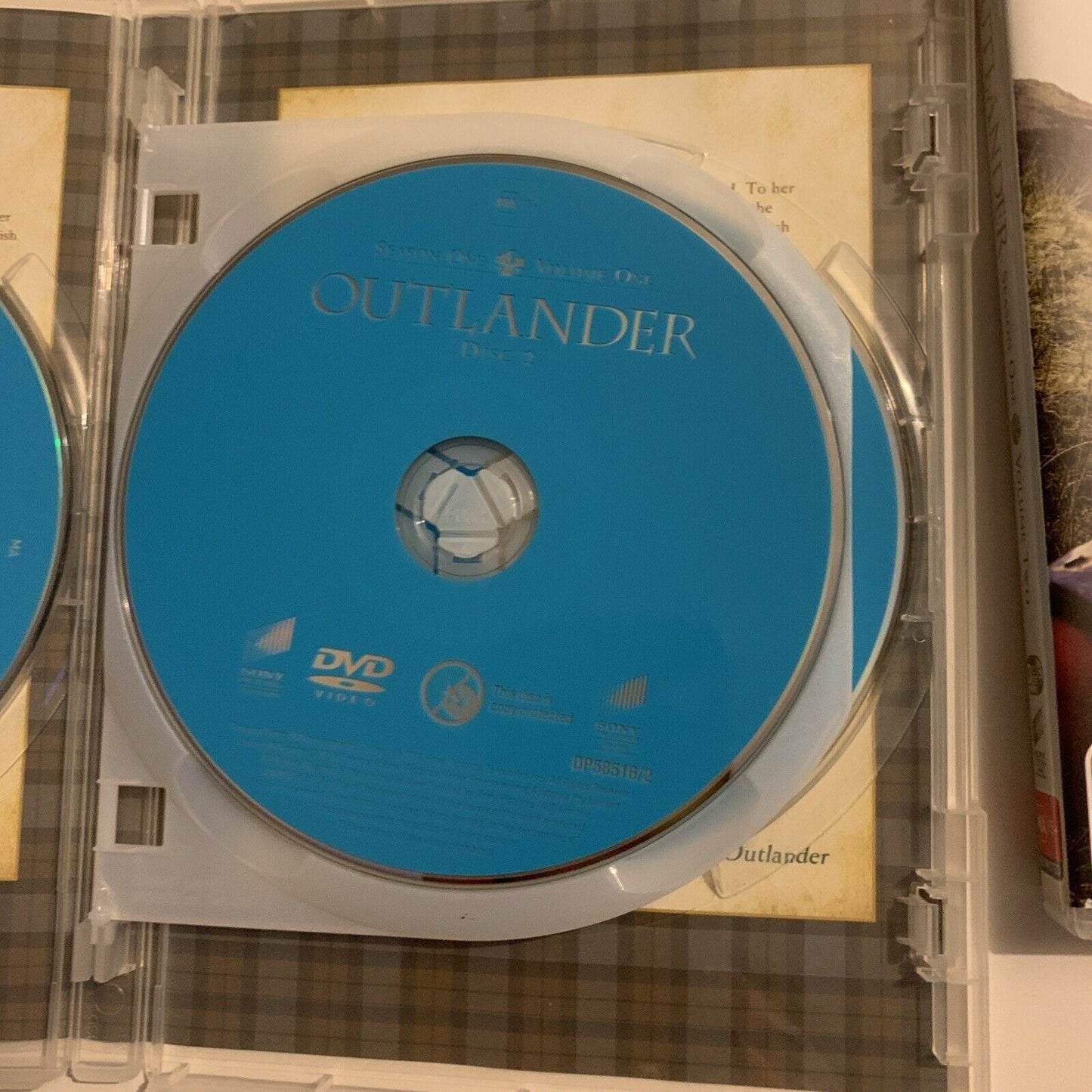 Outlander : Season 1 (DVD, 2015, 6-Disc Set) Region 4&2