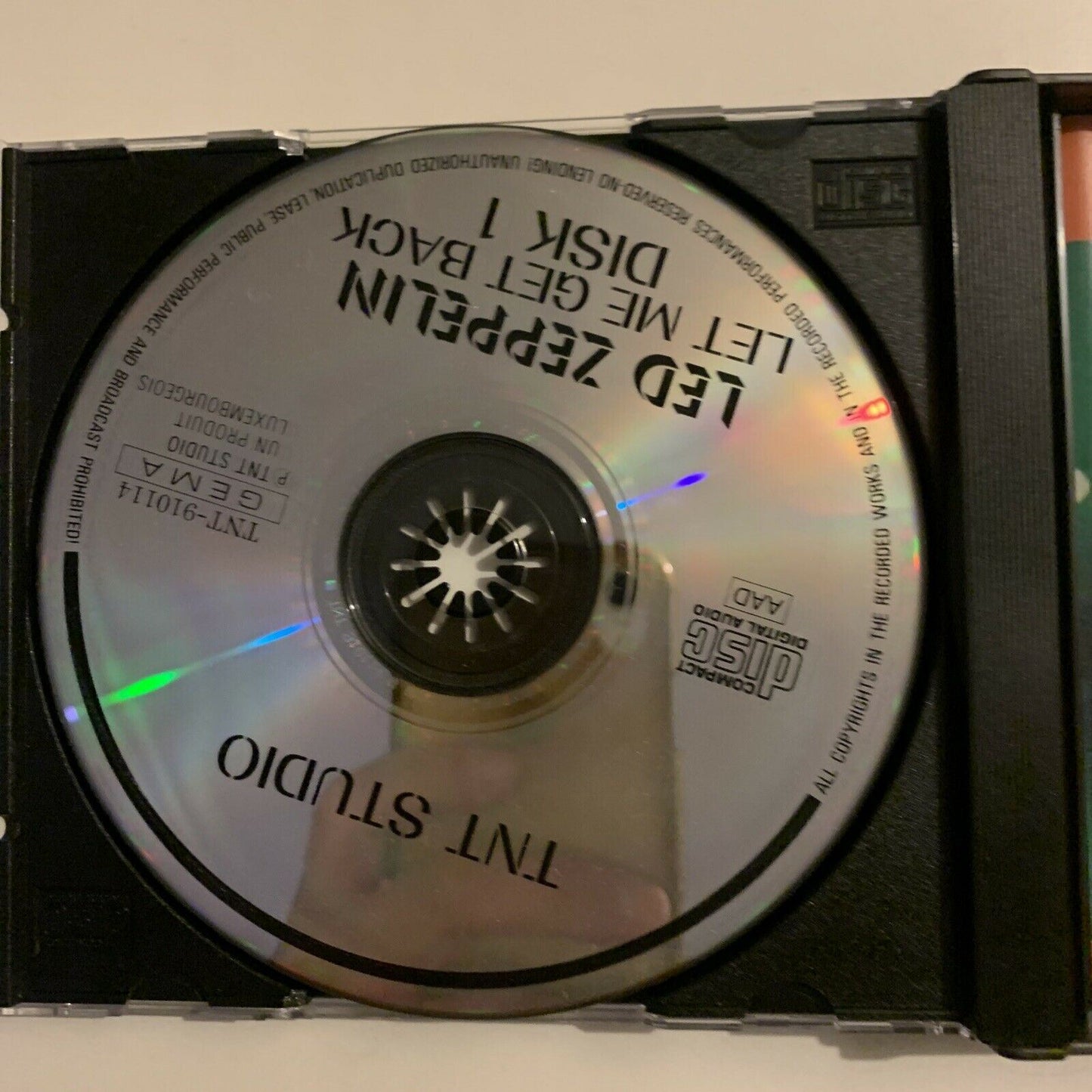 An Evening With Led Zeppelin - On The Whispering Wind (USA 1977) CD 2-Disc