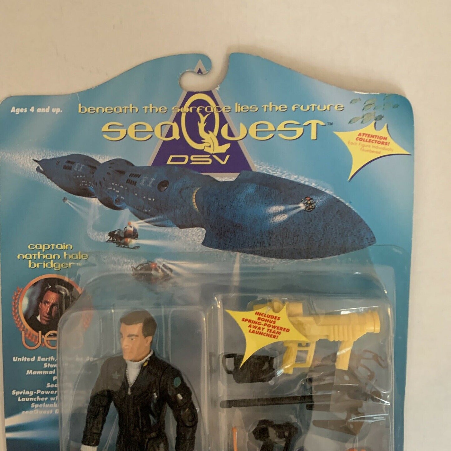 Sea Quest DSV Captain Nathan Hale Bridger Vintage 1993 5" Playmates Figure