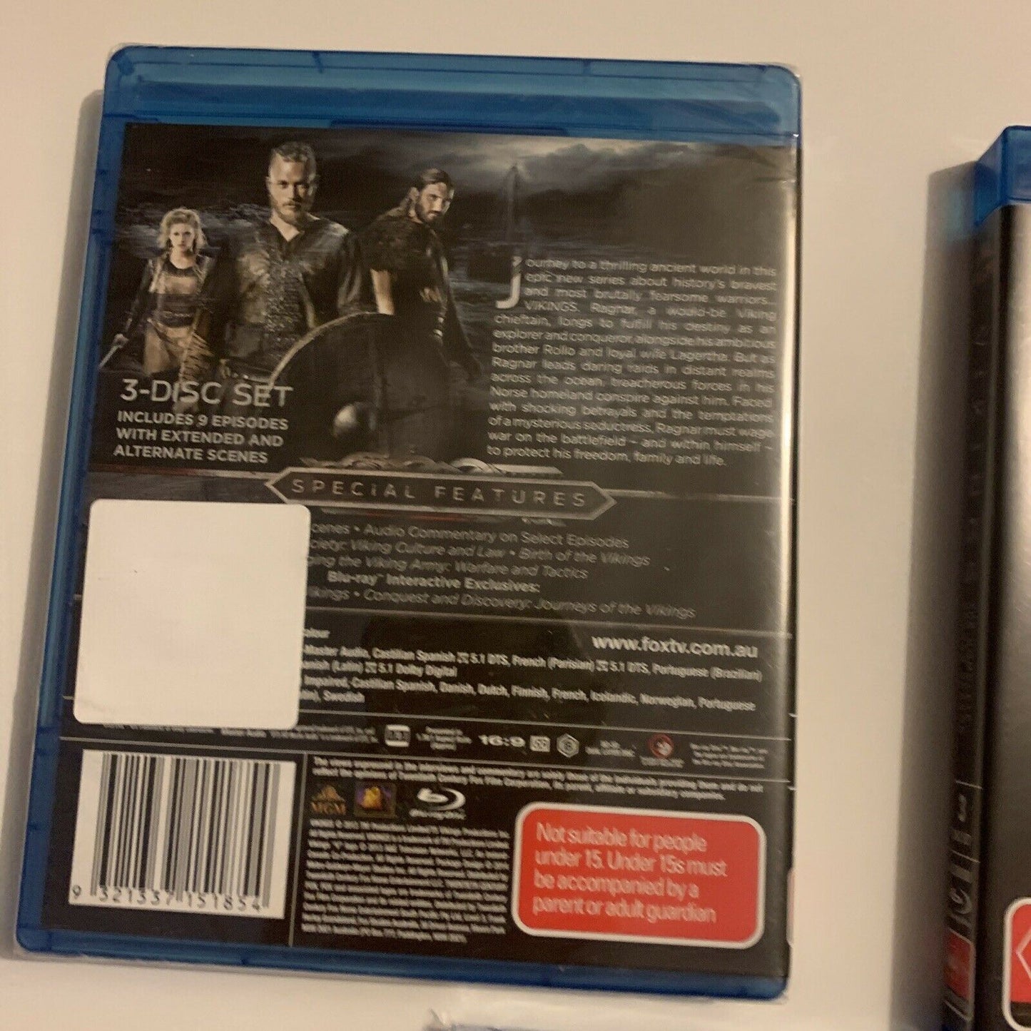 Vikings : Season 1,2,3,4 (Bluray, 2016, 15-Disc) Travis Fimmel Region B