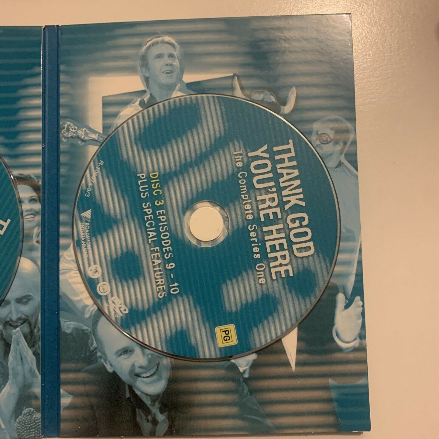 Thank God You're Here : Season 1 & 2 (DVD, 2006, 3-Disc) Region 4
