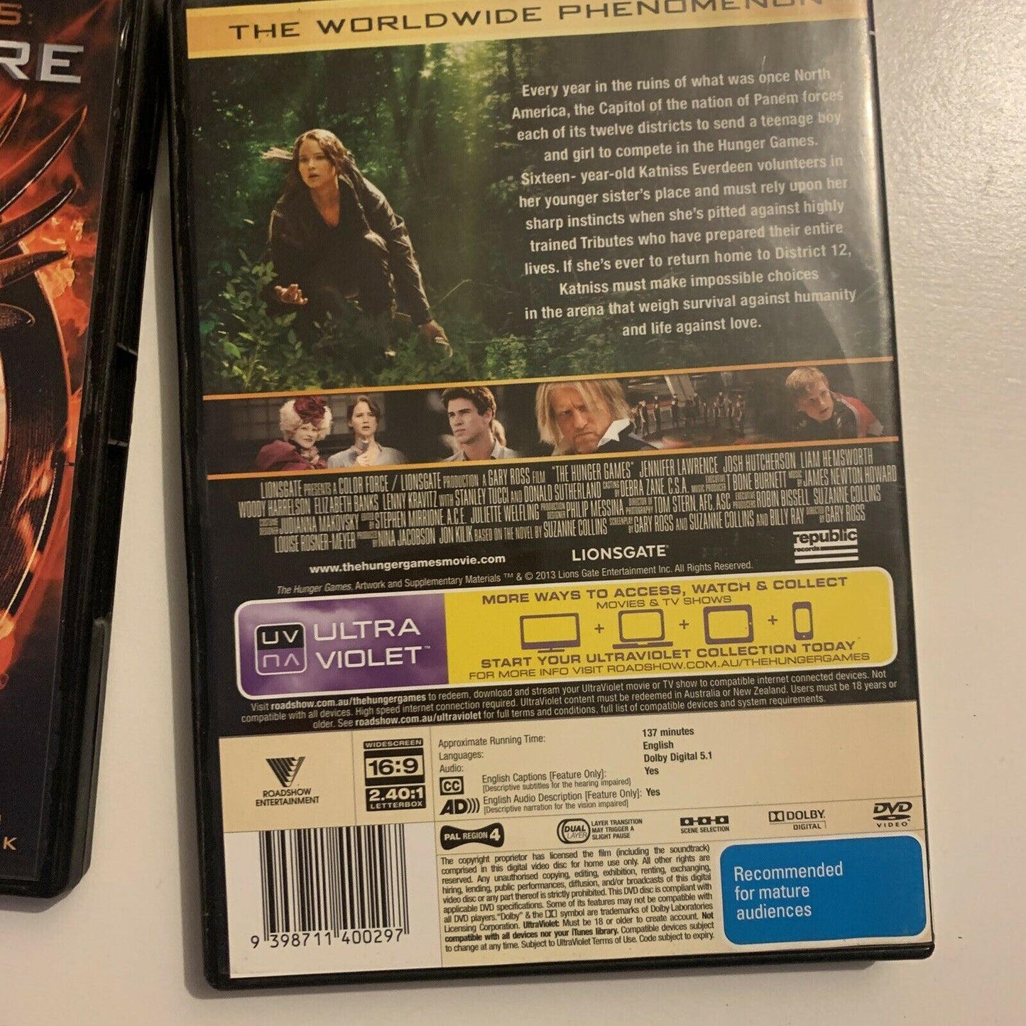 The Hunger Games / Catching Fire / Mockingjay Part 1 & 2 (DVD, 2015, 4-Disc)