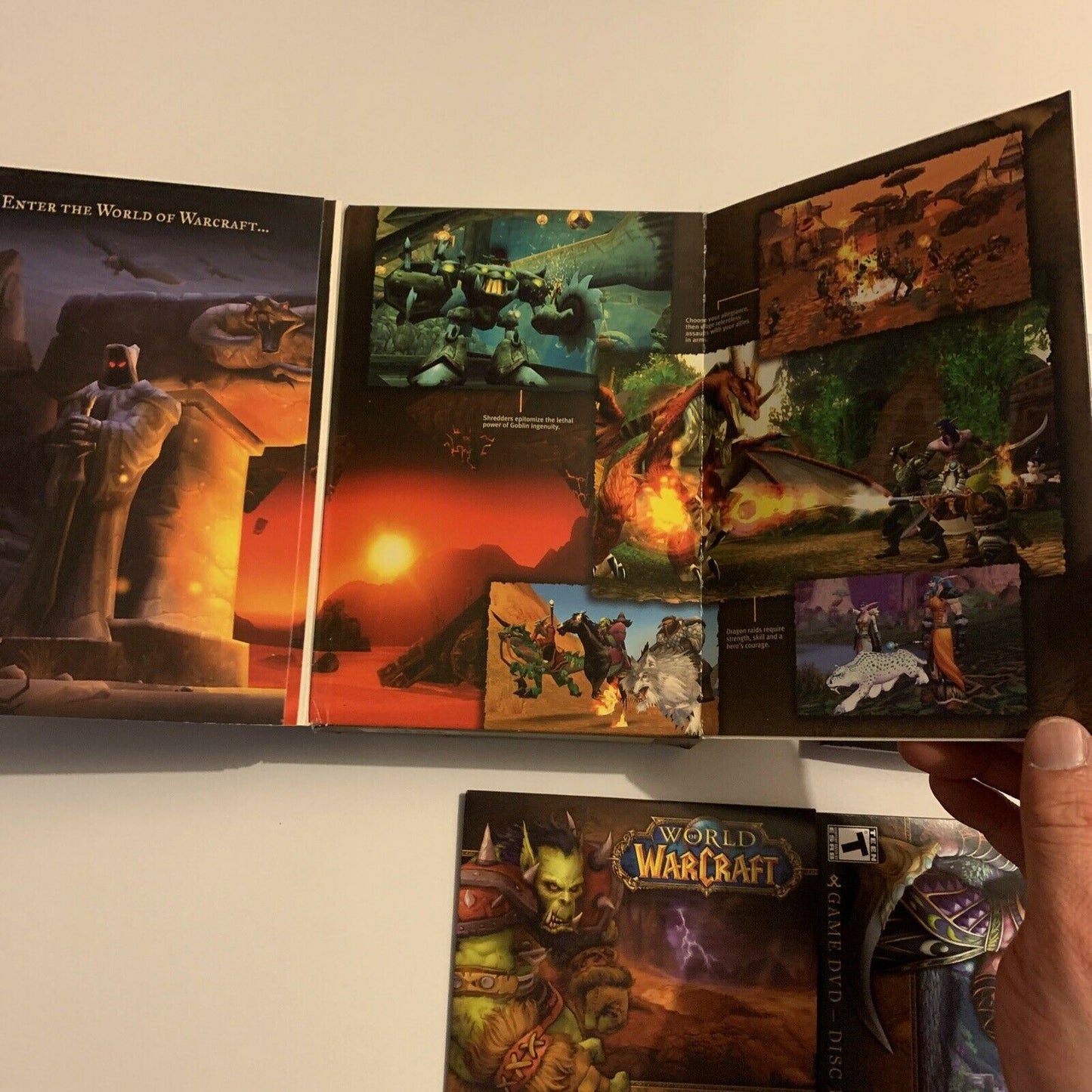 World of Warcraft PC Game Vintage Original Box Manual *Used Key*