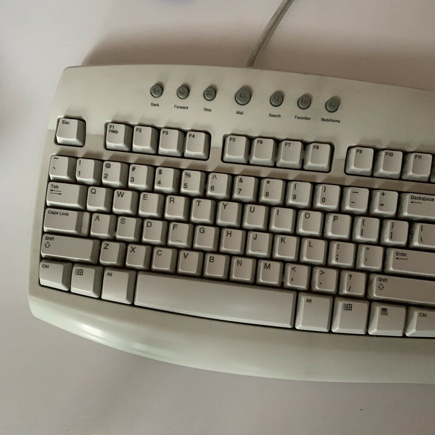 Microsoft Internet Keyboard X08-01243 PS/2 Port