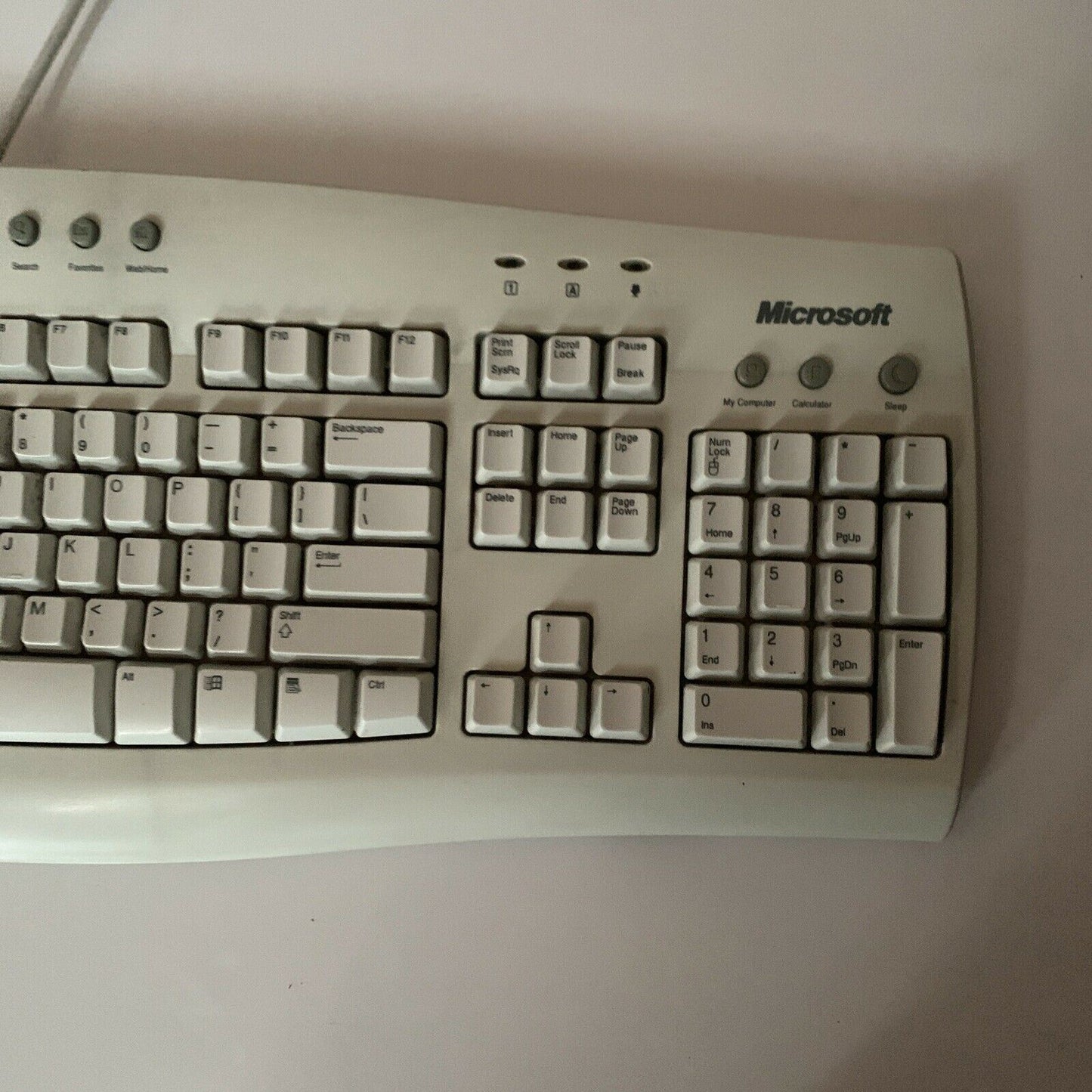 Microsoft Internet Keyboard X08-01243 PS/2 Port