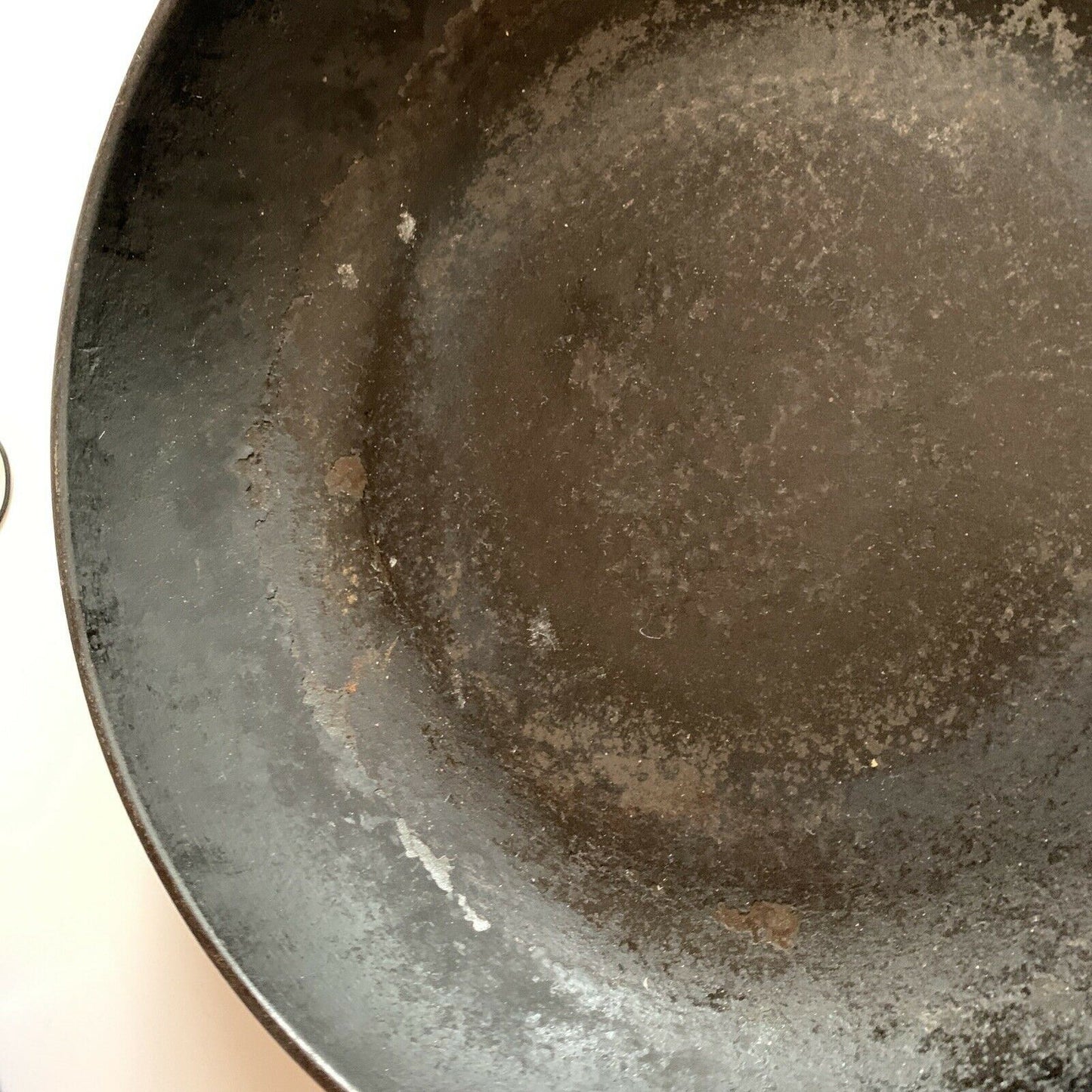 Chasseur Frypan with Cast Handle 28cm *Broken helper handle*