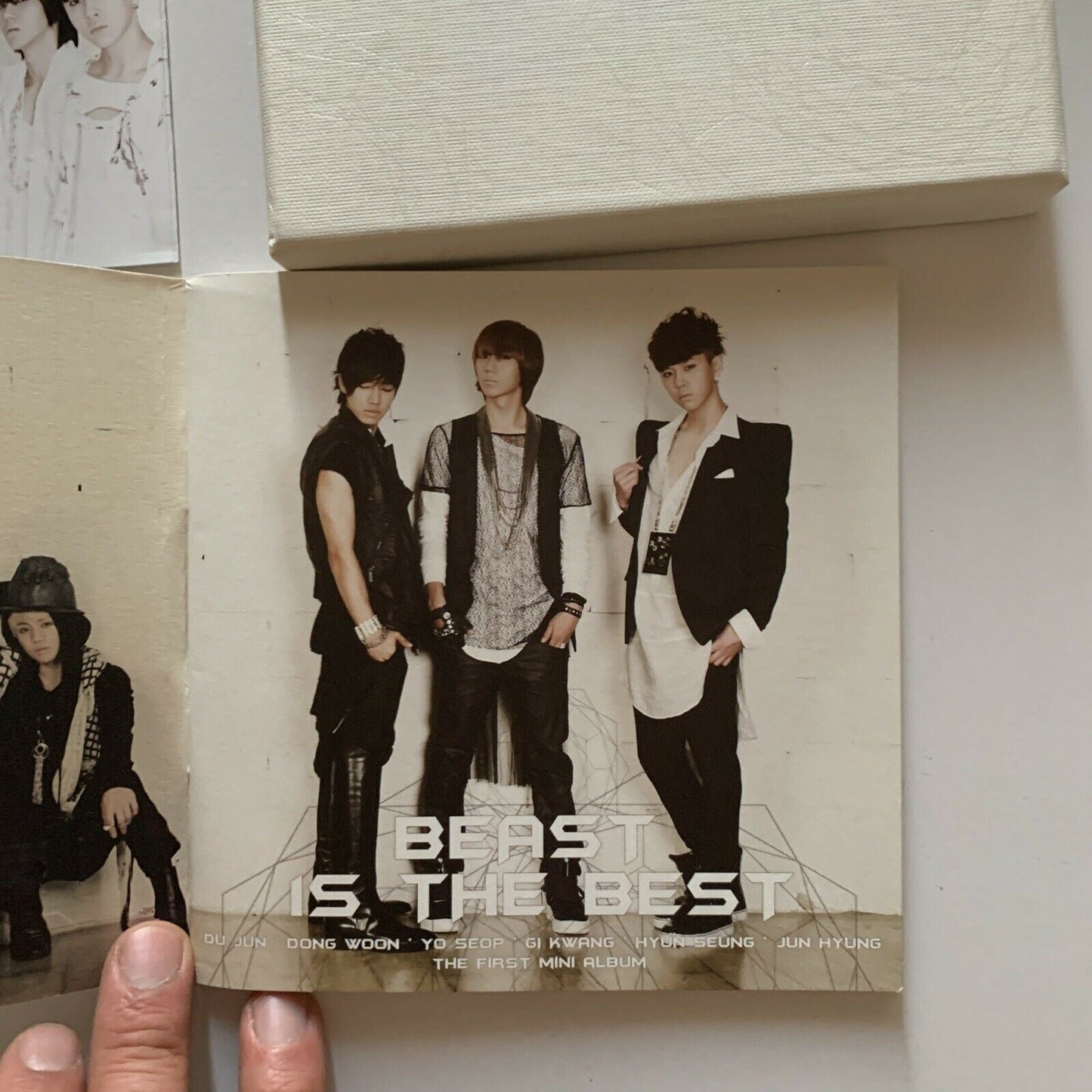 BEAST B2ST - Beast Is The B2st (1st Mini Album) CD + Photo Booklet + Extra Gift