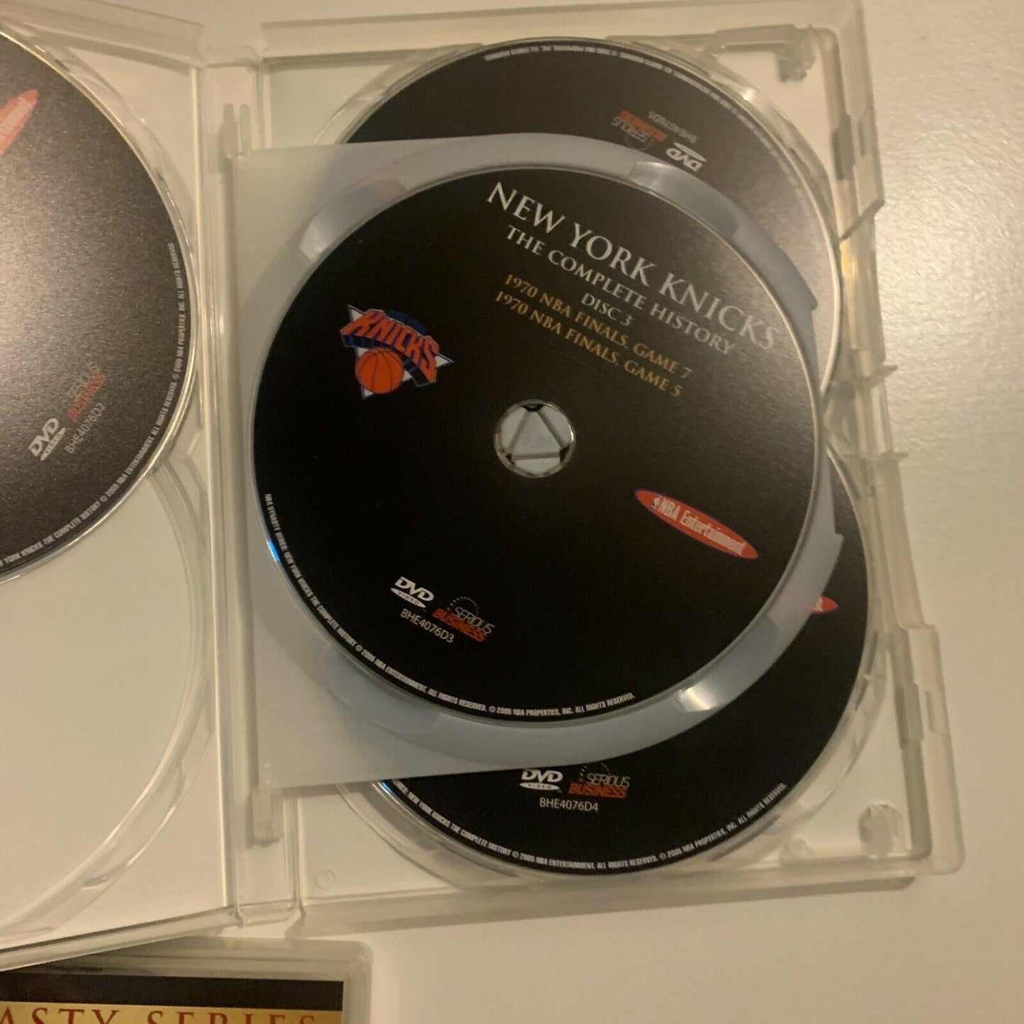 *Missing 1 Disc* NBA Dynasty Series: New York Knicks (DVD, 2005, 10-Disc)