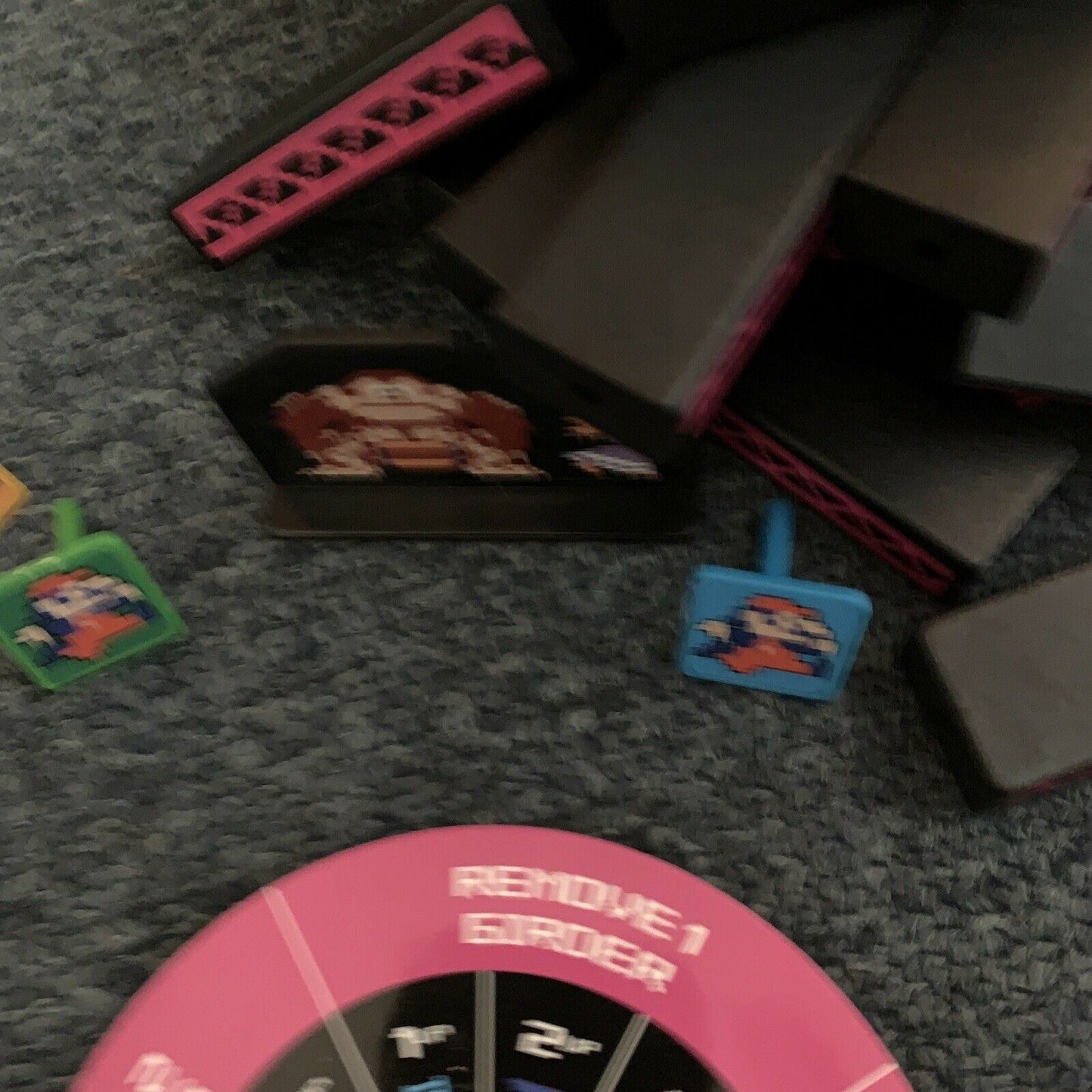 Jenga Donkey Kong Collectors Edition *Missing 1 Mario Piece*