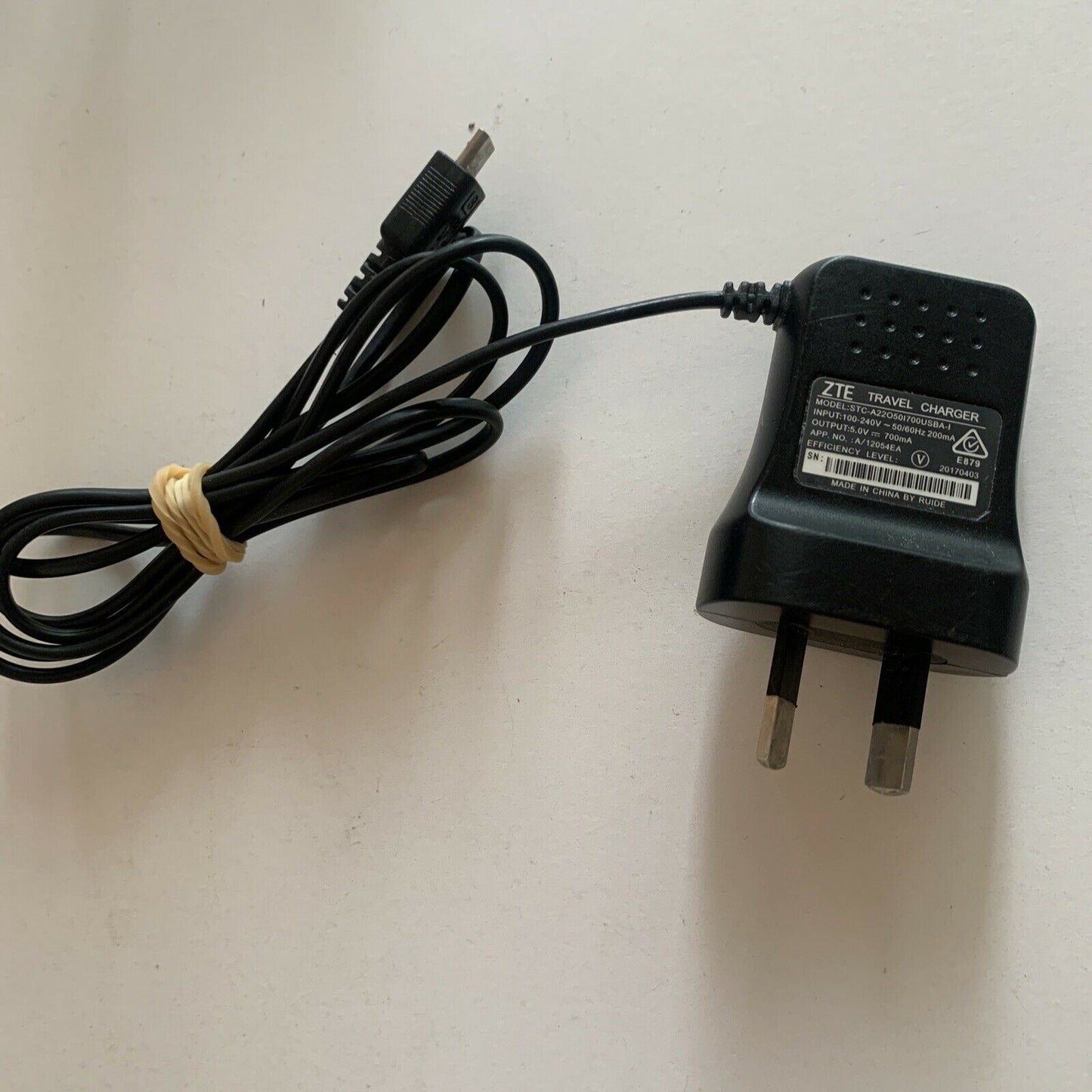 ZTE Travel Charger STC-A22O501700USBA-I 5V 700mA Micro USB