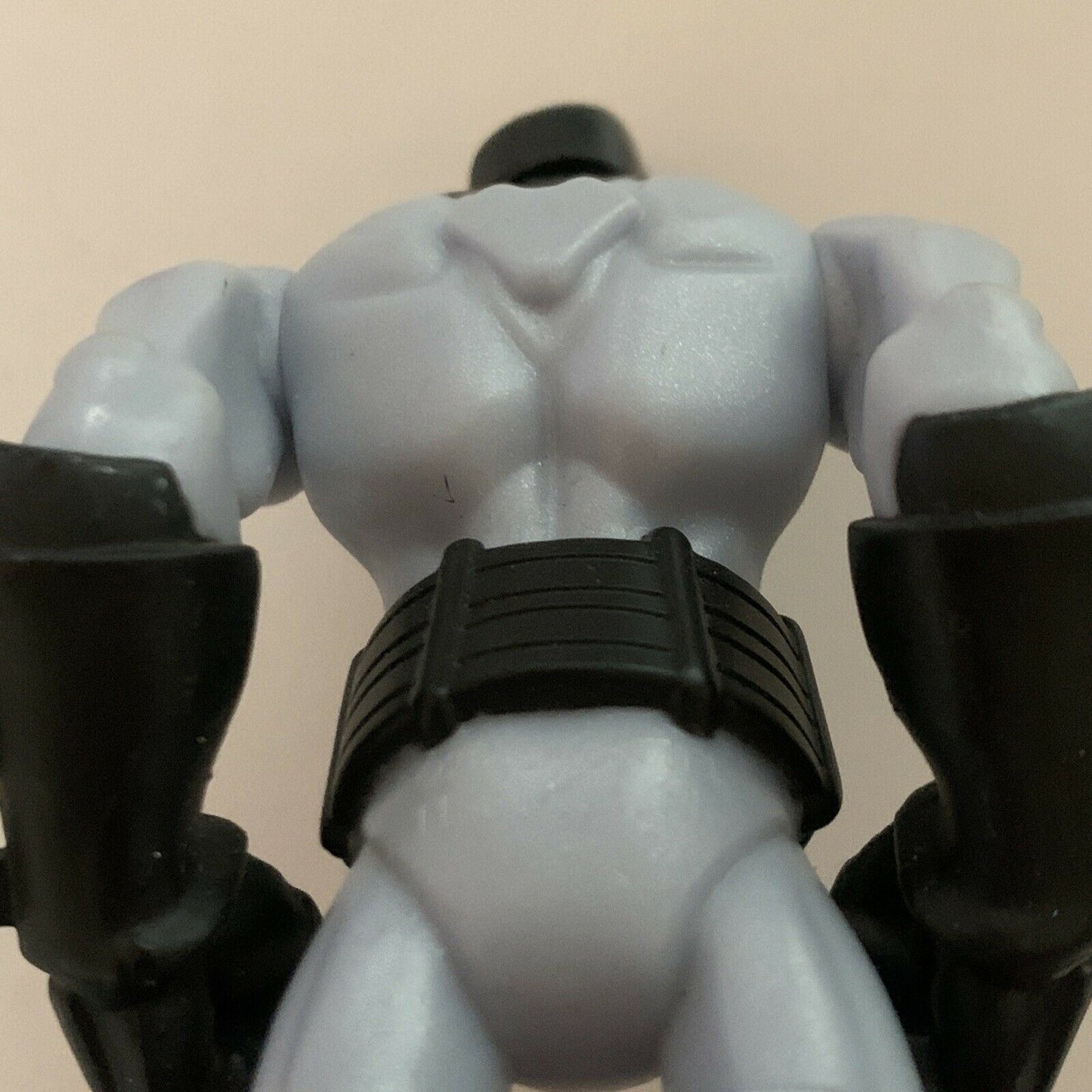 Batman Action Figure 6" DC Comics 2011 Mattel