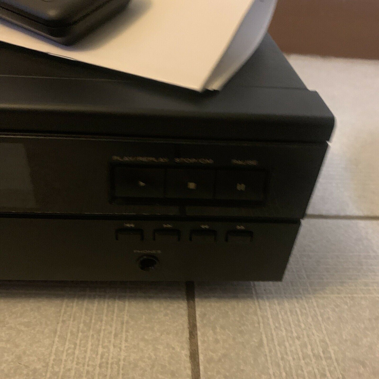 Marantz CD-40 Stereo Compact Disc Player With Remote & Manual