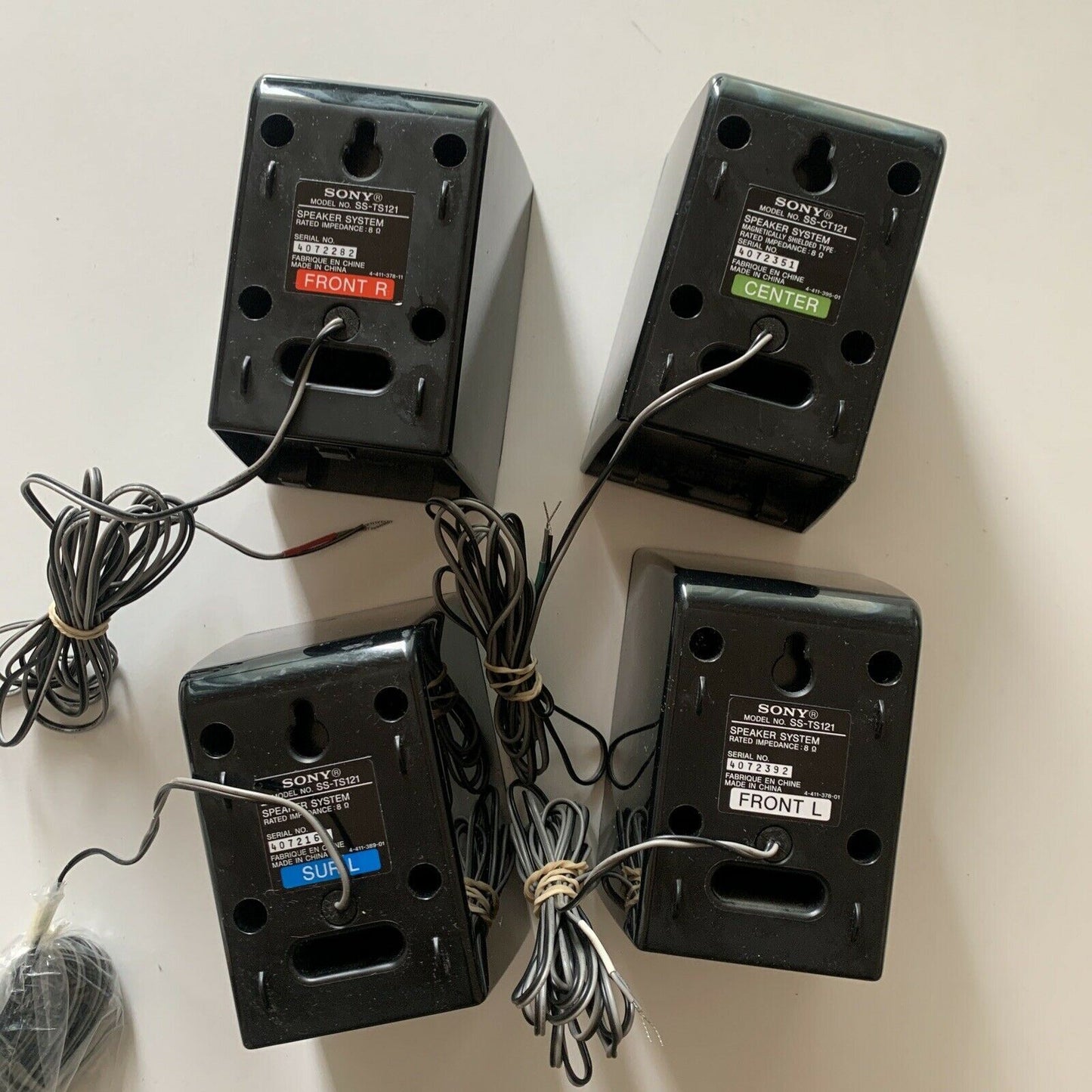 4x Sony SS-TS121 Speakers (Surround Left, Front Right, Front Left, Centre)