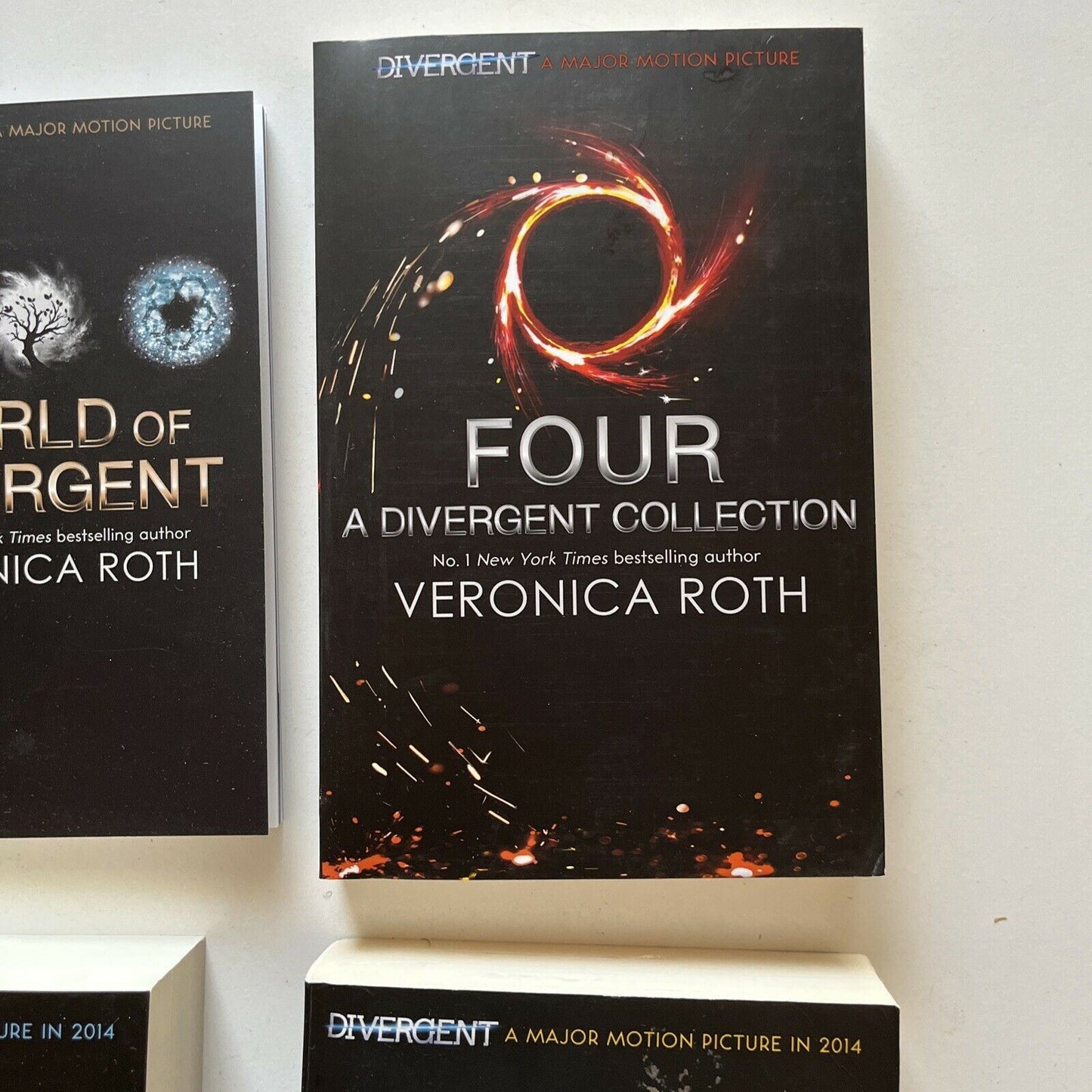 Divergent Series Box Set (Books 1-4 Plus World of Divergent) by Veronica Roth...
