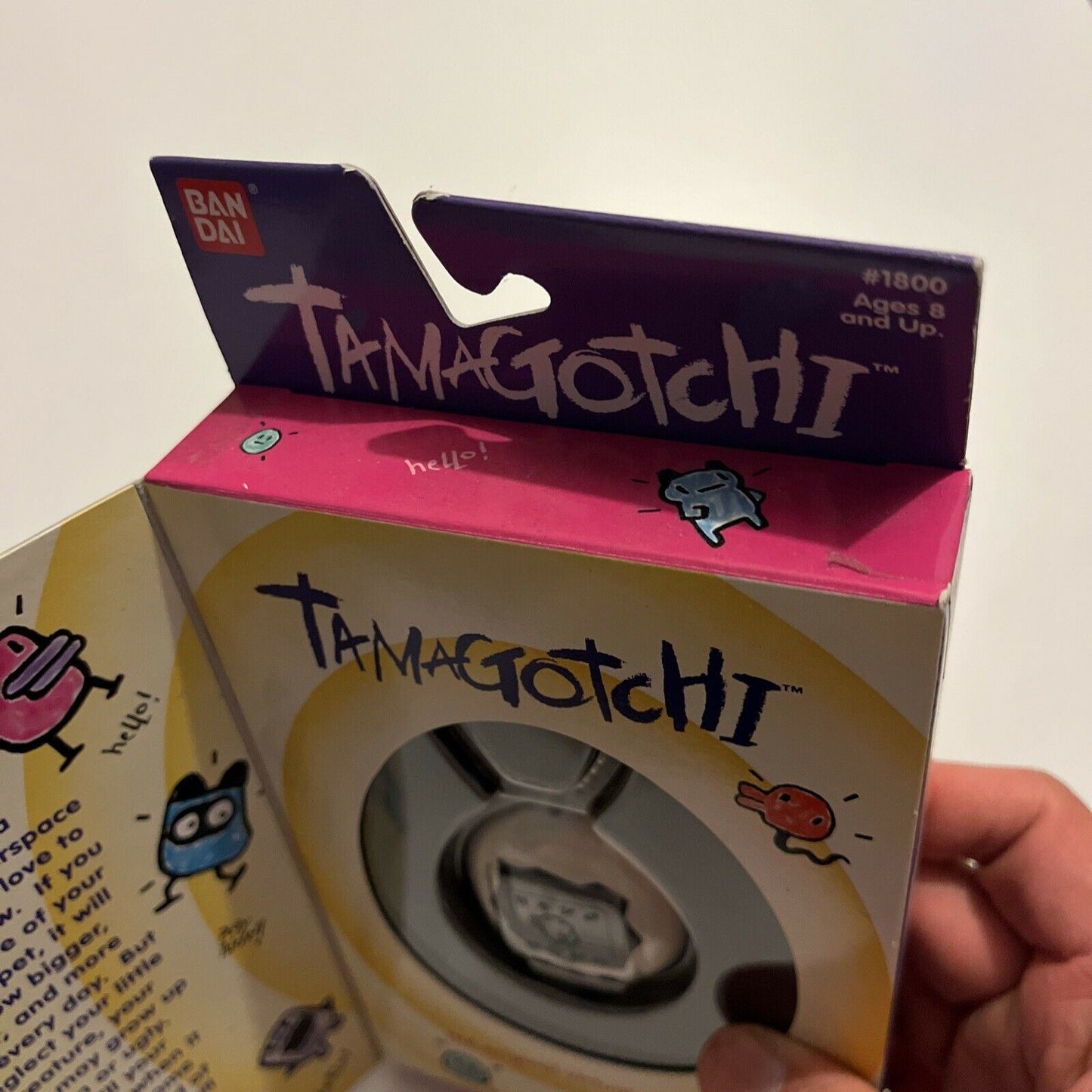 *New Unopened* Tamagotchi White 1997 - The Original Virtual Reality Pet #1800