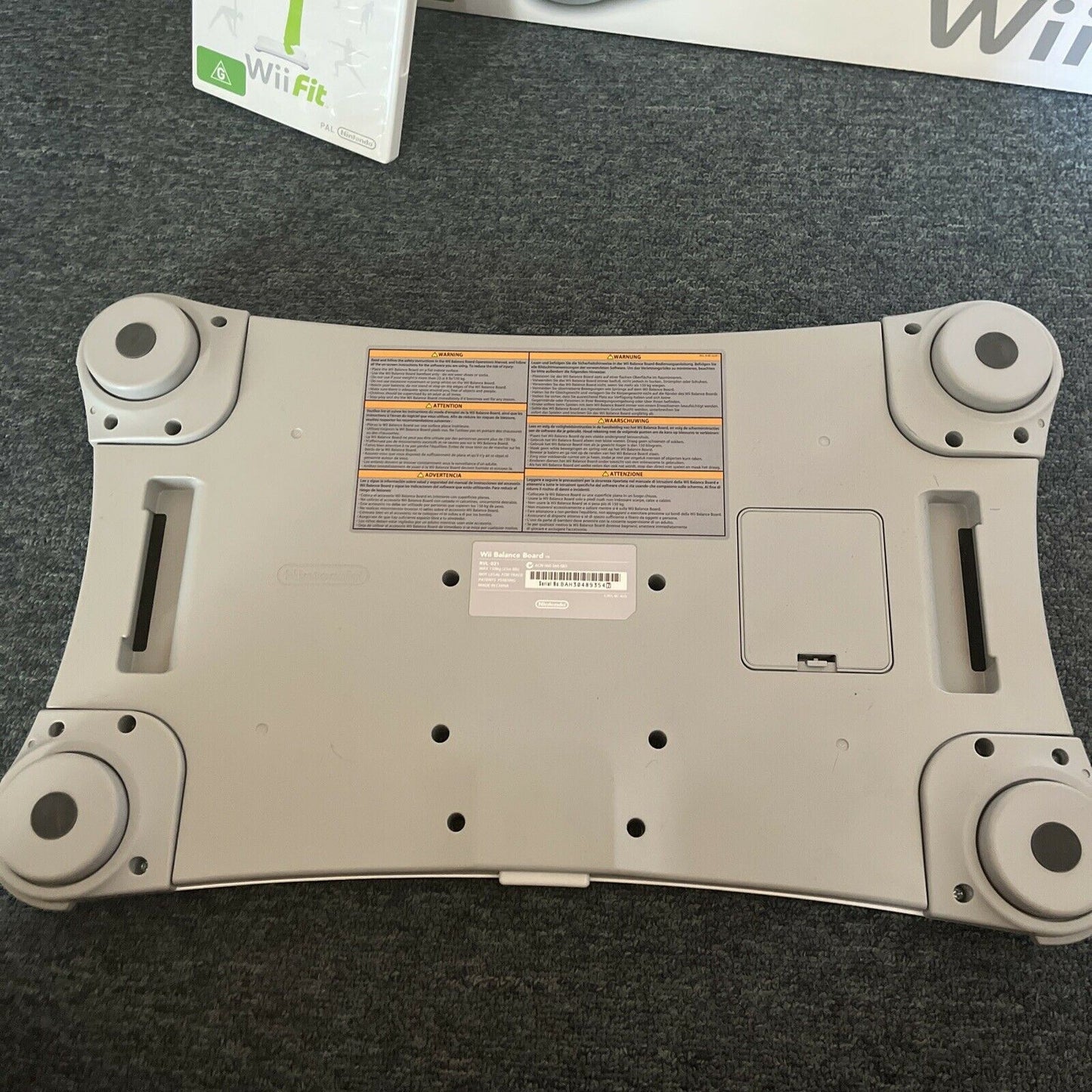 Nintendo Wii Fit Balance Fitness Board Boxed w/ Wii Fit Game