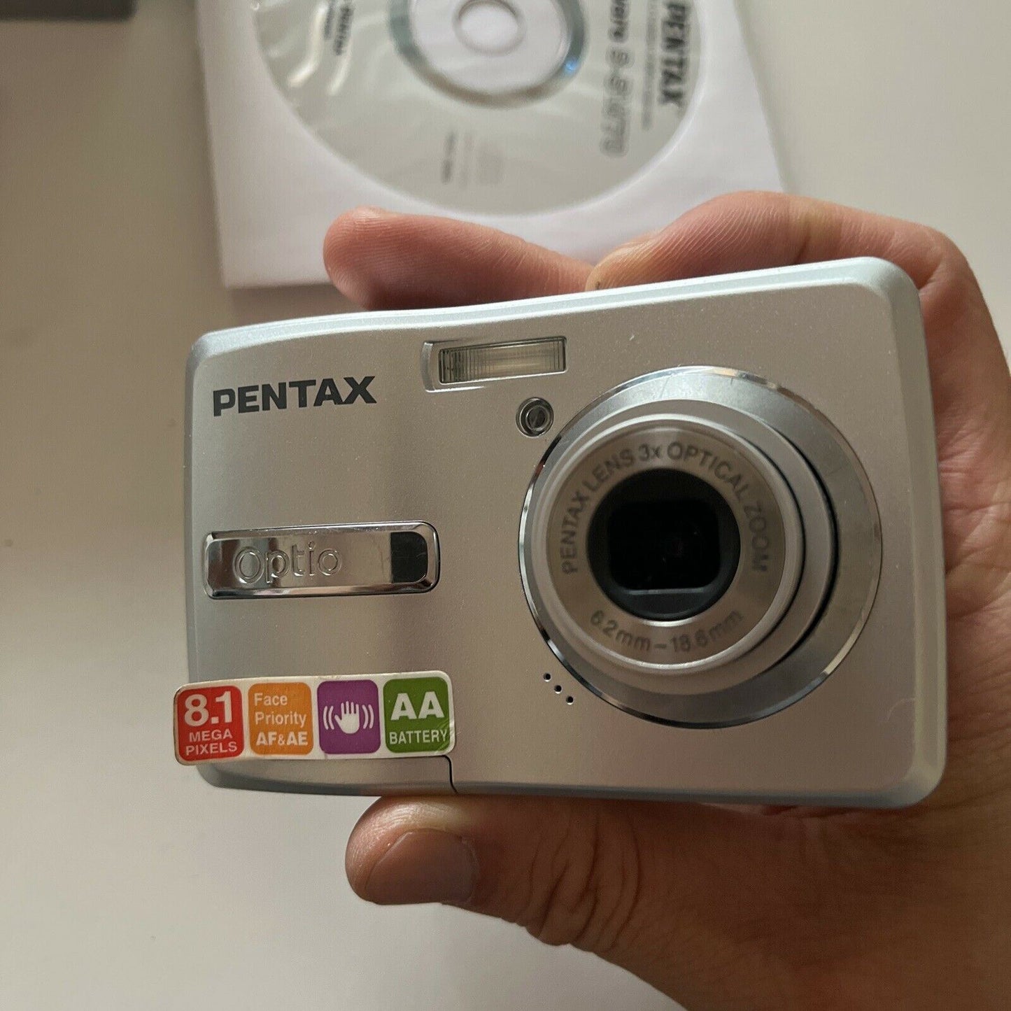 Pentax Optio E40 Digital Camera 8.1MP With Box Manual