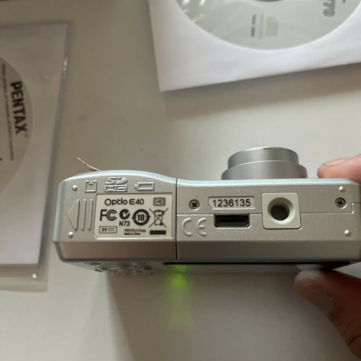 Pentax Optio E40 Digital Camera 8.1MP With Box Manual