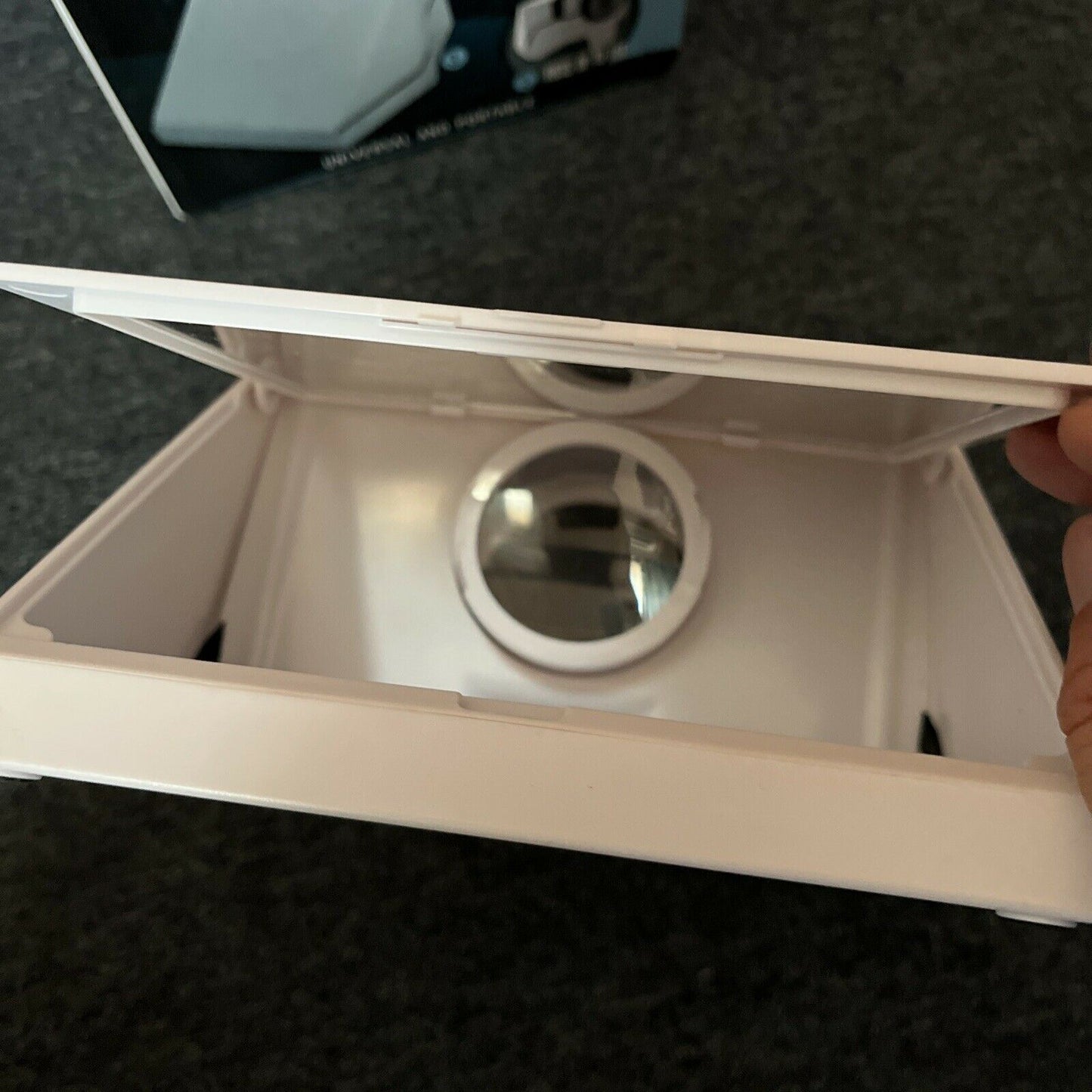 Smartphone Projector - Universal And Portable