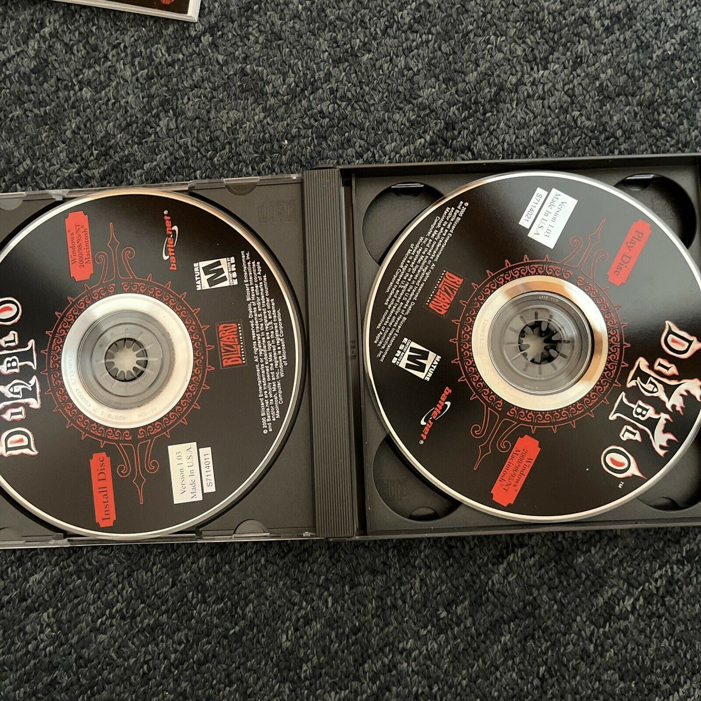 DIABLO 2 - Blizzard PC Box & Manual Game PC & Mac (CDROM, 2000)