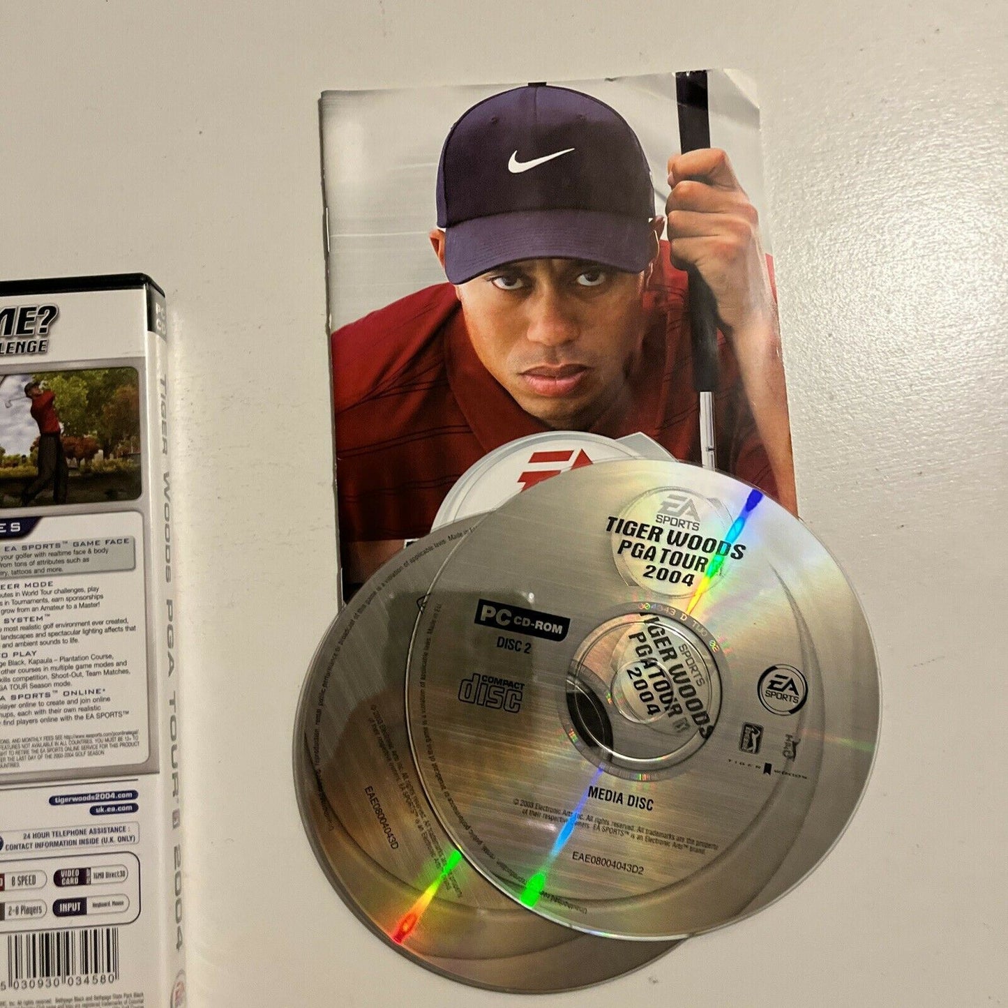 EA Sports: Tiger Woods PGA Tour 2004 PC CDROM With Manual