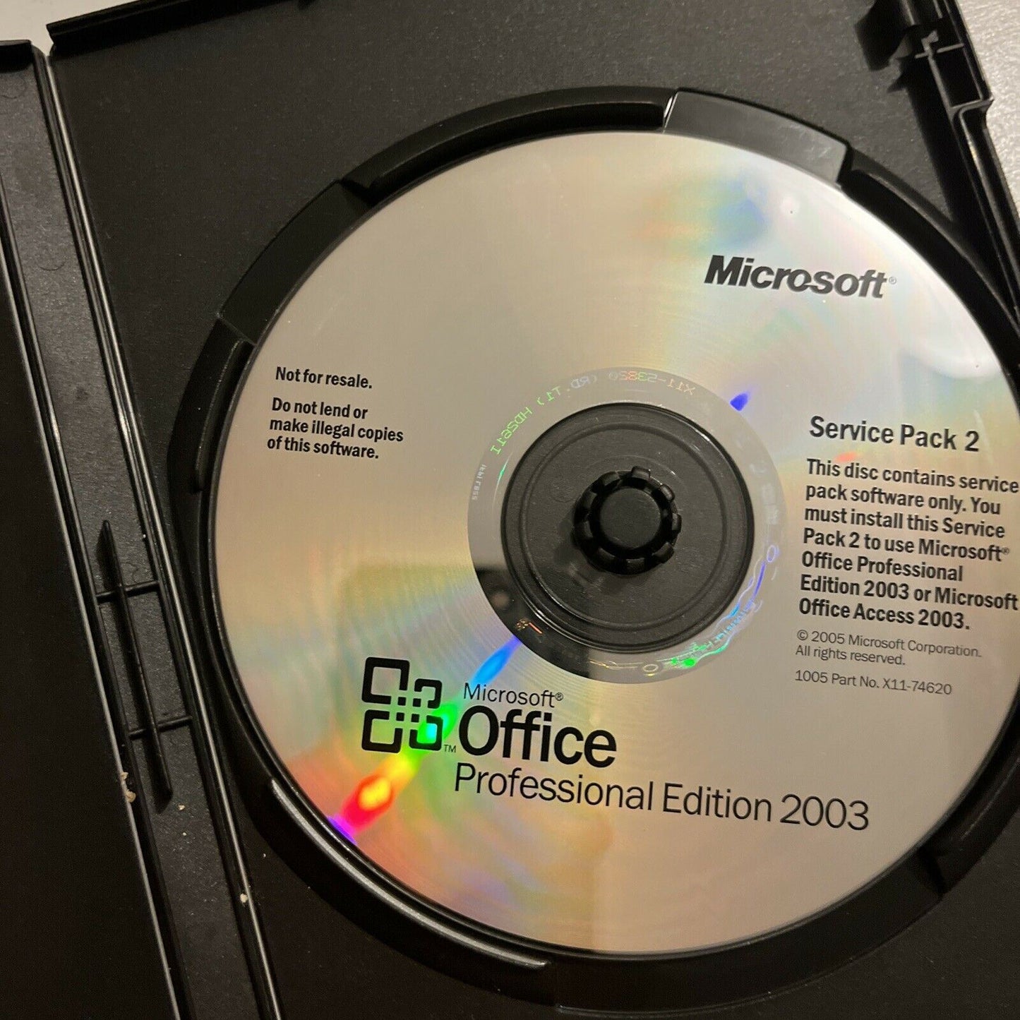 Microsoft Office Professional Edition 2003 - Academic Edition PC CDROM