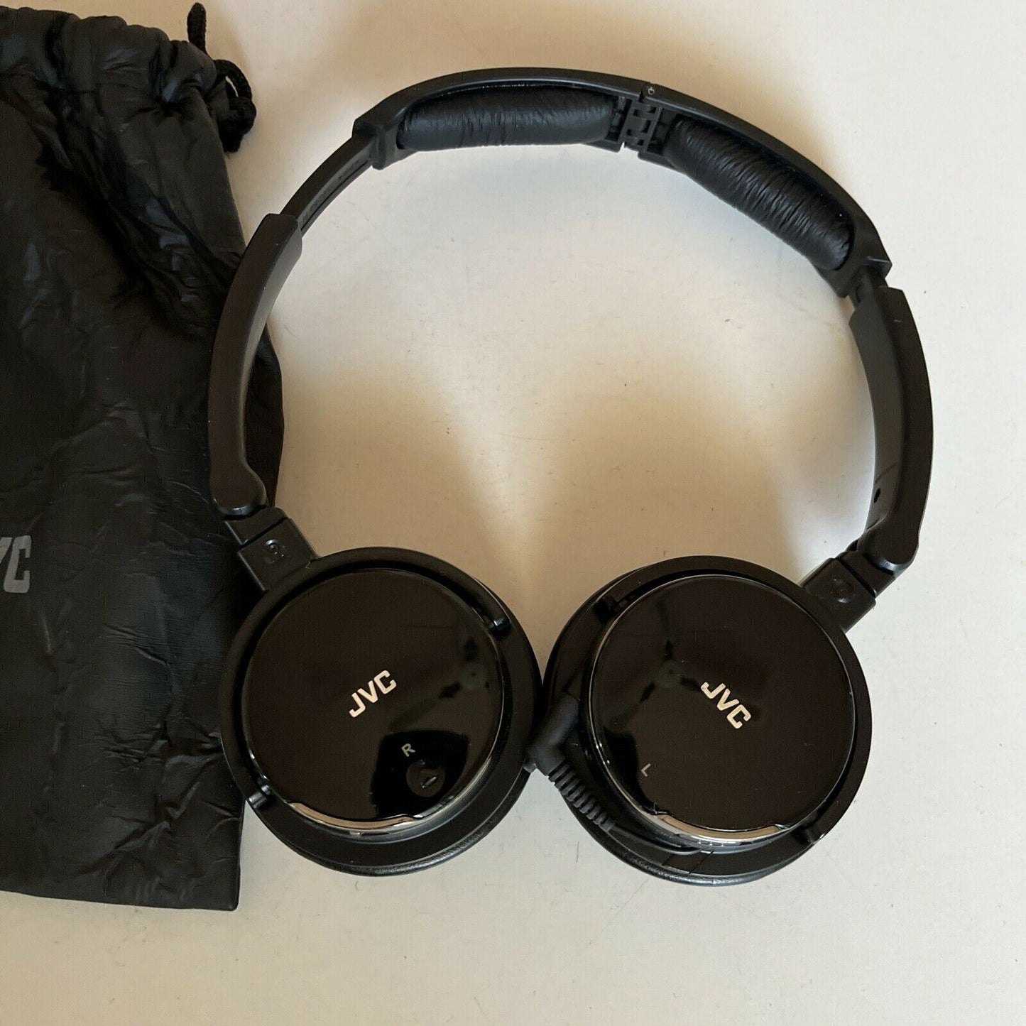 JVC Noise Cancelling Headphones with Retractable Cord HA-NC120