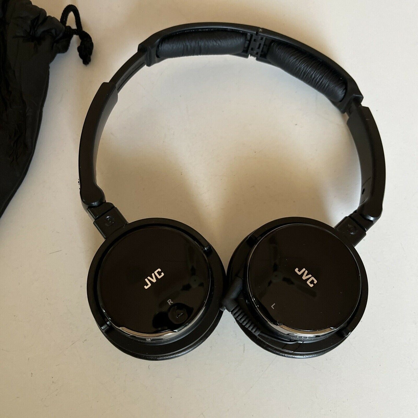 JVC Noise Cancelling Headphones with Retractable Cord HA-NC120