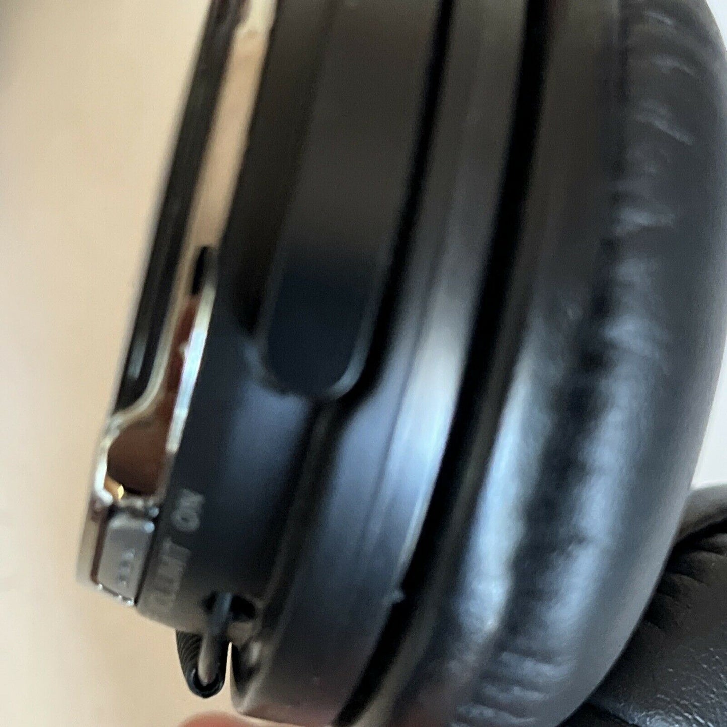 JVC Noise Cancelling Headphones with Retractable Cord HA-NC120