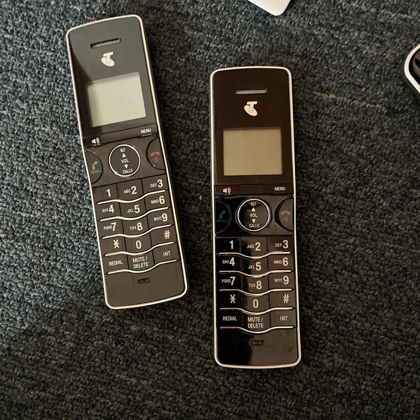 Telstra Slim Touch 9650 Twin Dect 6.0 Cordless Phone