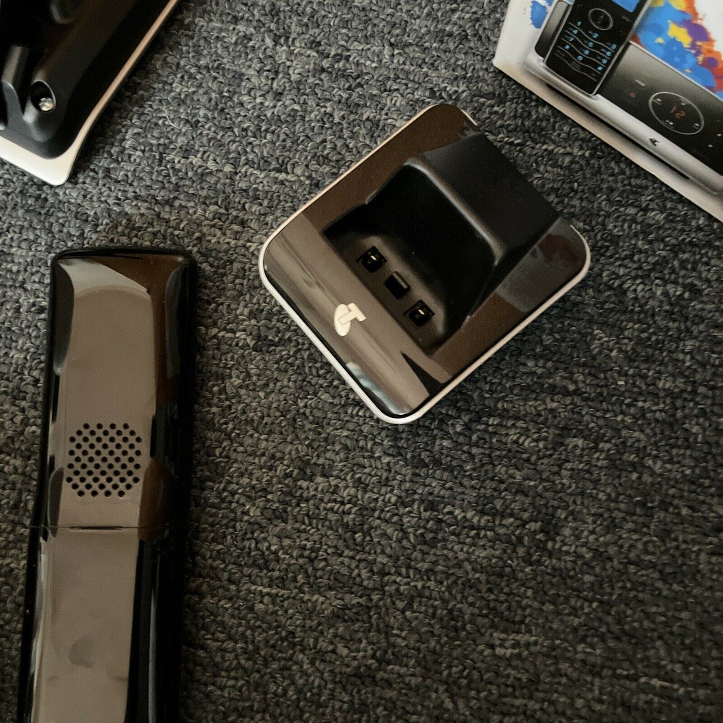 Telstra Slim Touch 9650 Twin Dect 6.0 Cordless Phone