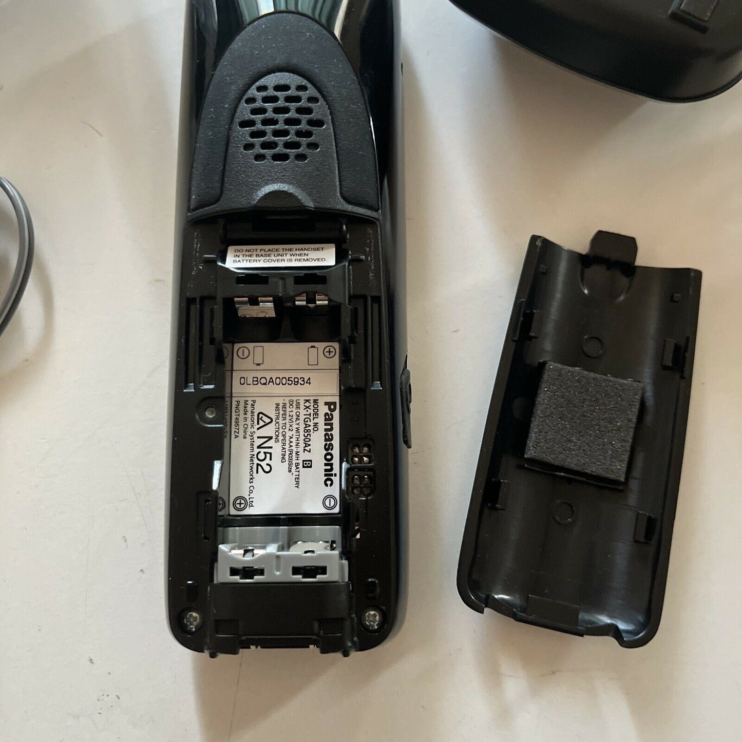 *New Never Used* Panasonic KX-TGA850AZ Handset & PNPC1012 Charging Base