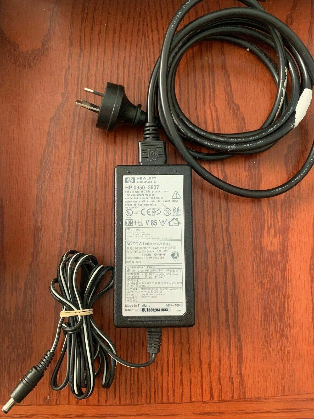 Genuine HP 0950-3870 AC Adaptor 18V 2.23A Power Supply