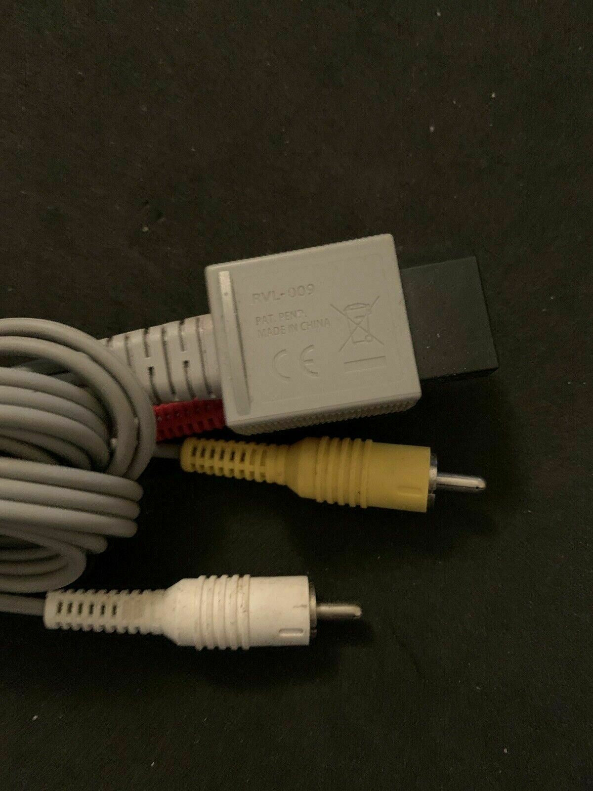 Genuine Official Nintendo Wii or Wii U RVL-009 Composite RCA AV Cable