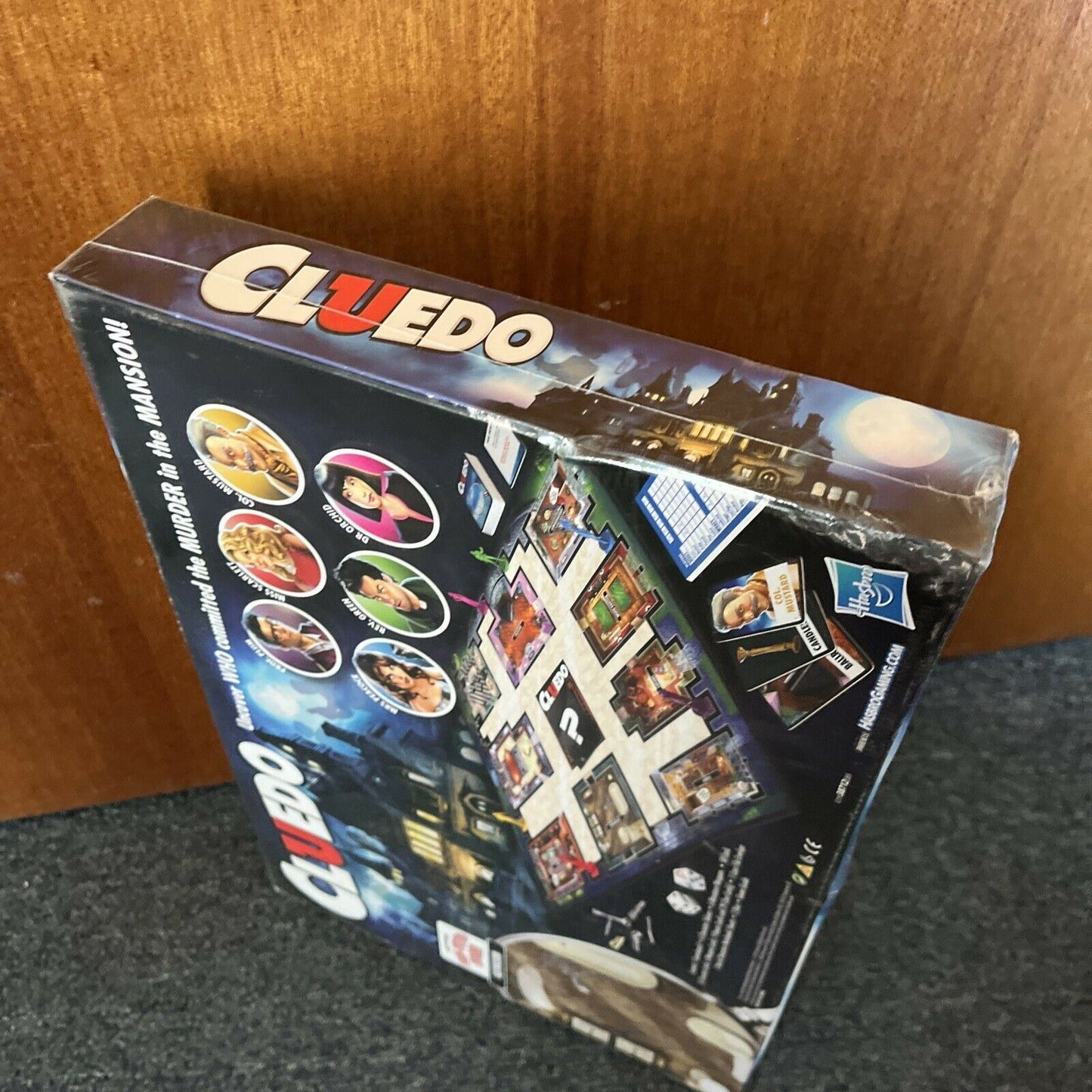 *New Sealed* Cluedo The Classic Mystery Game - Hasbro Gaming