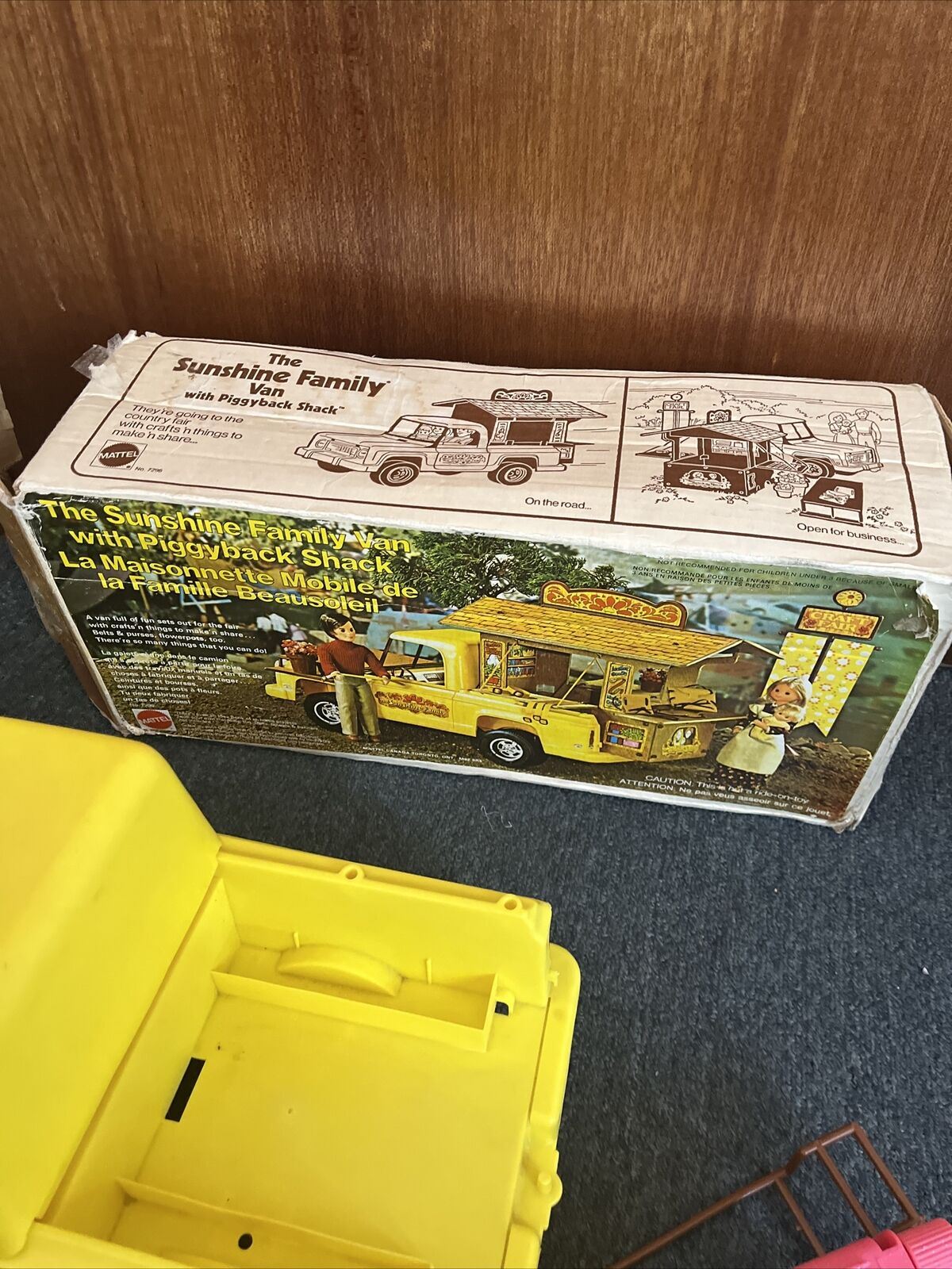 Vintage The Sunshine Family Van With Piggyback Shack 1974 Mattel