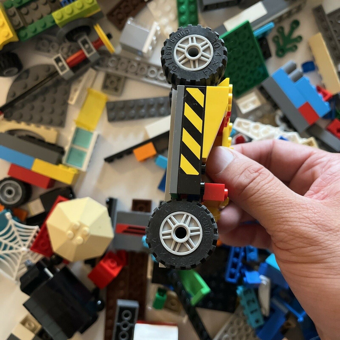 Lego Assorted Bulk Lot Wheels, Police 1025g