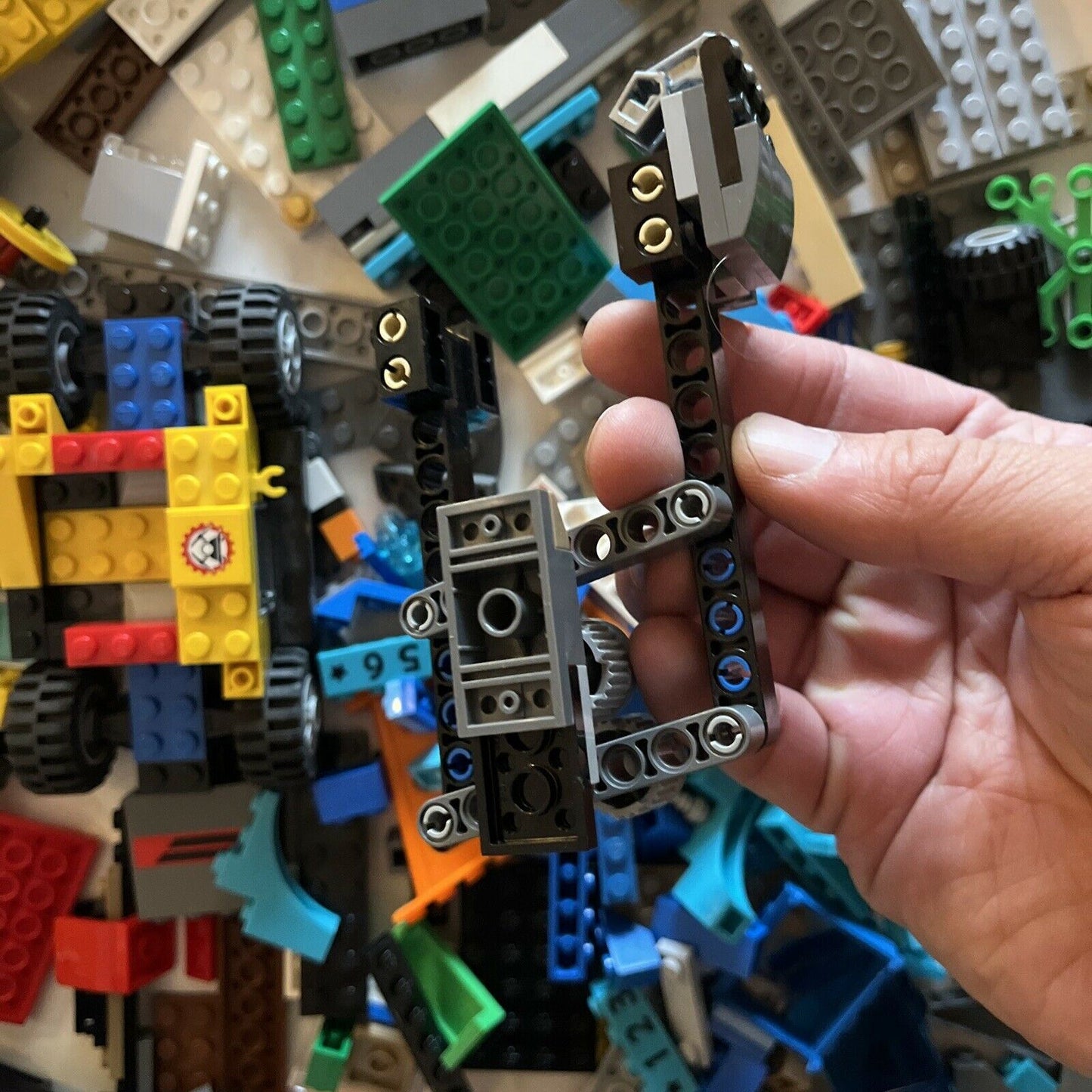 Lego Assorted Bulk Lot Wheels, Police 1025g